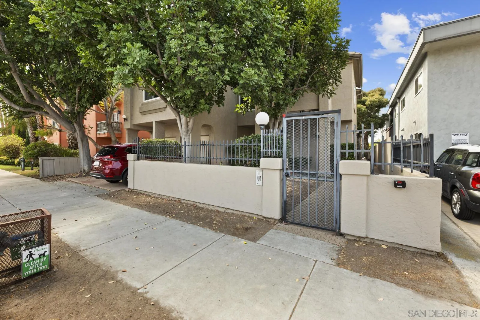 https://cdn.realtyfeed.com/cdn/127/260022421/9f3c2e7e159bf3a16f9e1c03c7fccd94.webp