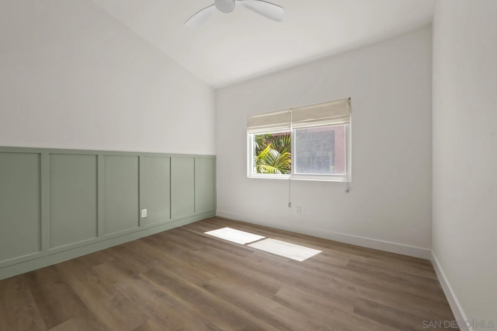 https://cdn.realtyfeed.com/cdn/127/260022421/cd0a410ef5596e3c6fe3a309ff1ba375.webp