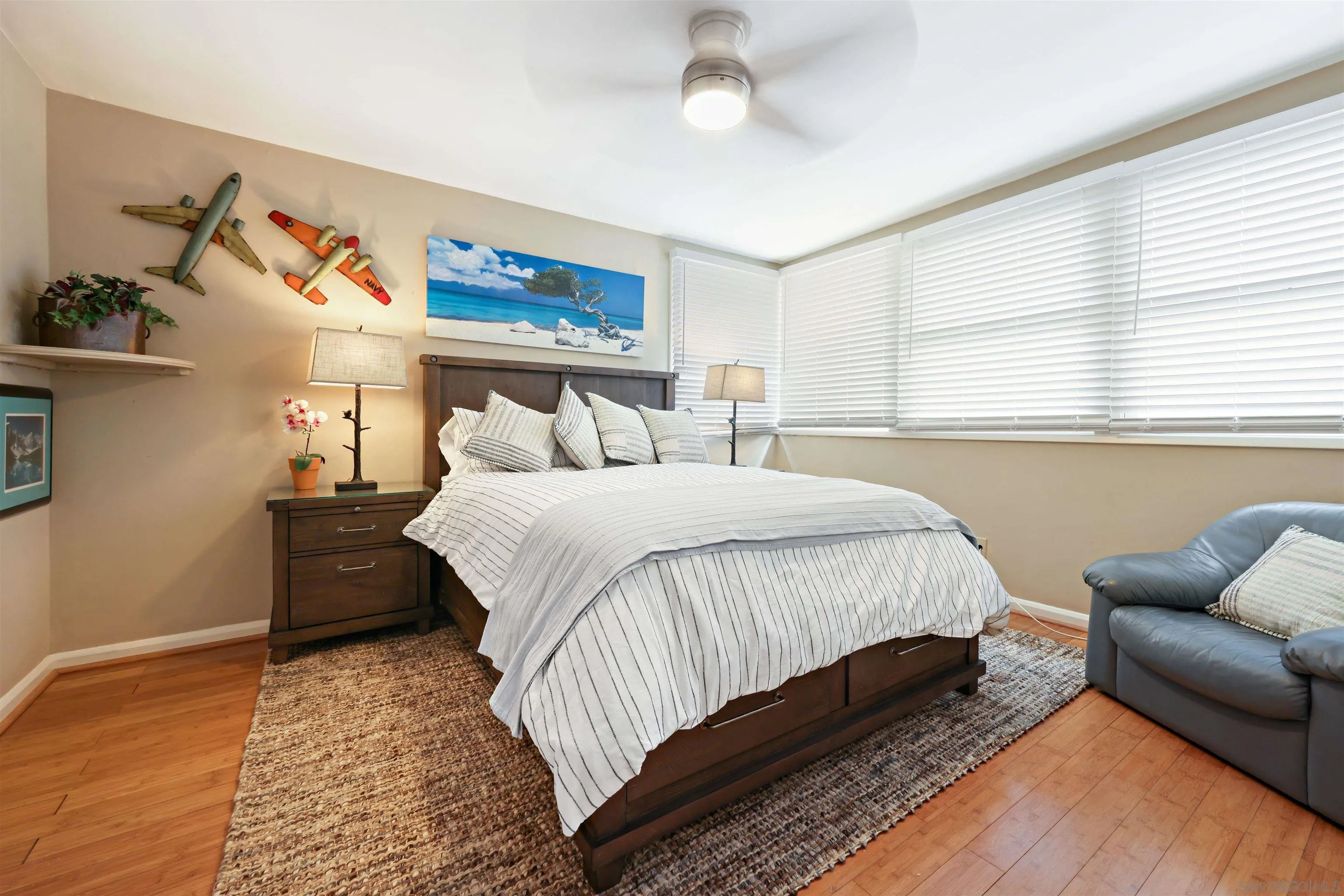 https://cdn.realtyfeed.com/cdn/127/260022424/10a08136eeb3088c8076b478bd75a969.webp