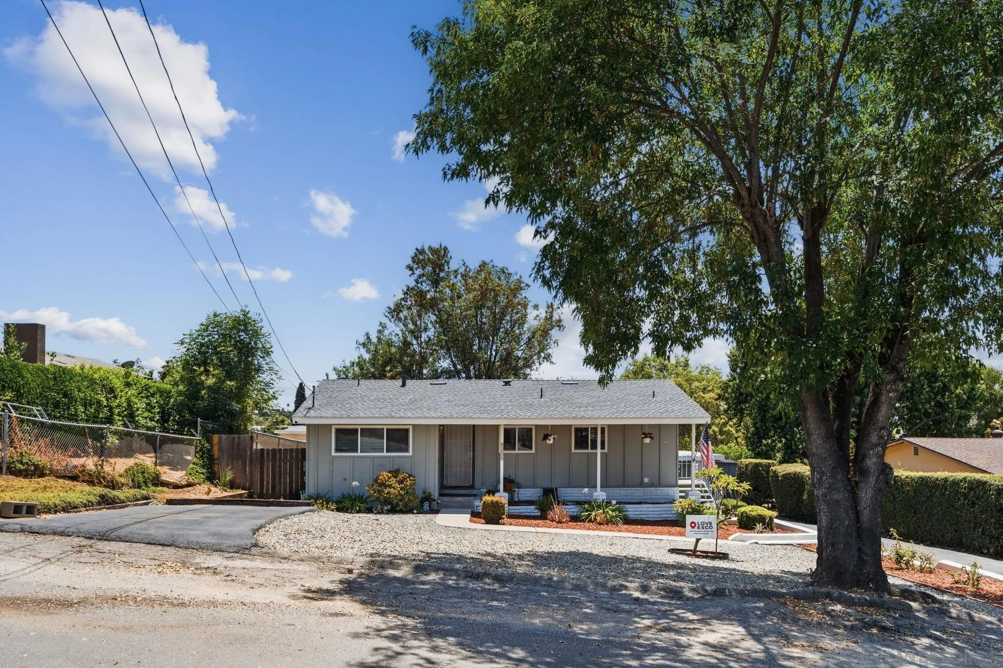 https://cdn.realtyfeed.com/cdn/127/260022427/9e31b960e67b795e89d414d46b95e1db.webp
