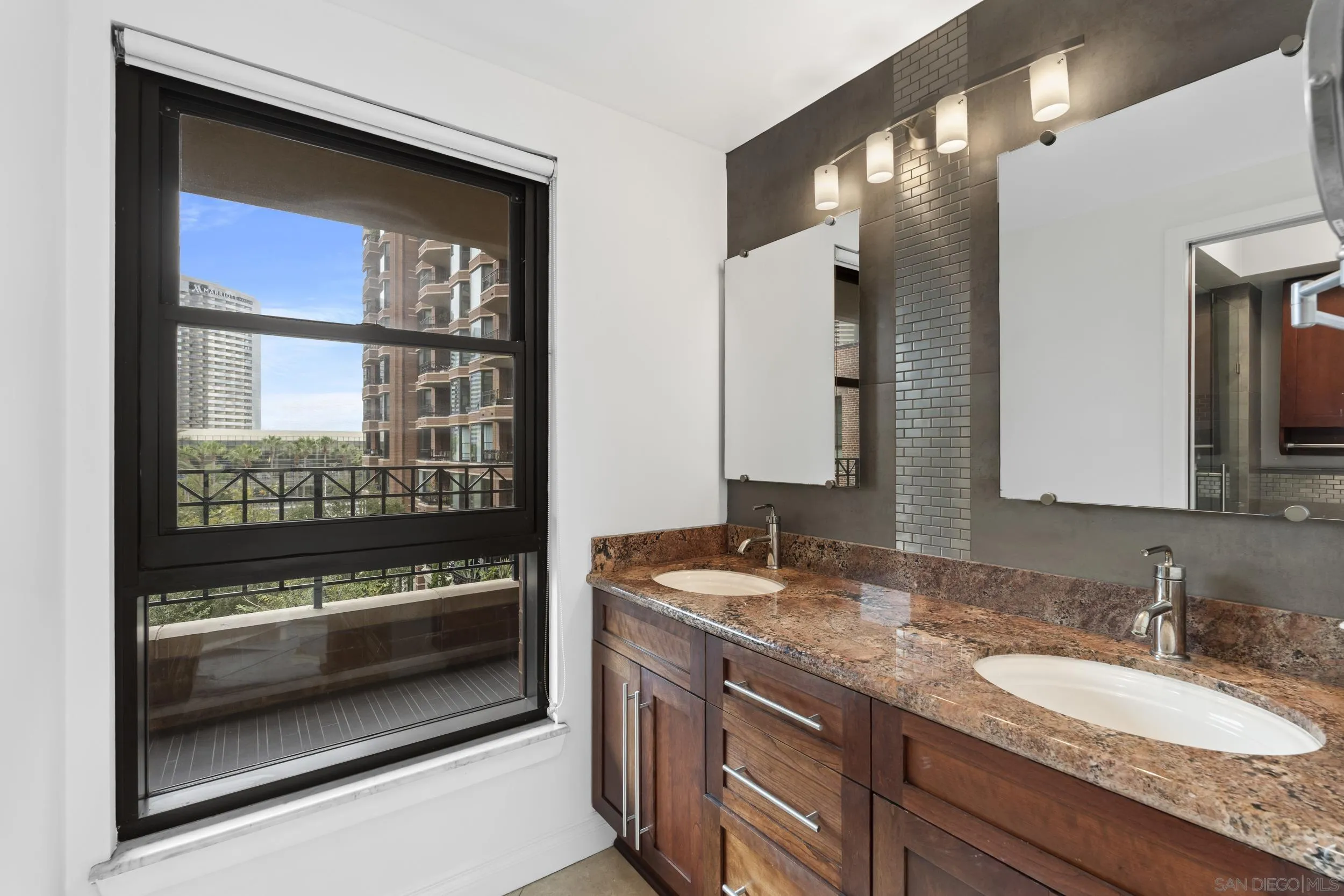 https://cdn.realtyfeed.com/cdn/127/260022429/10f4856205e420c0ee5ccf186cd1291f.webp
