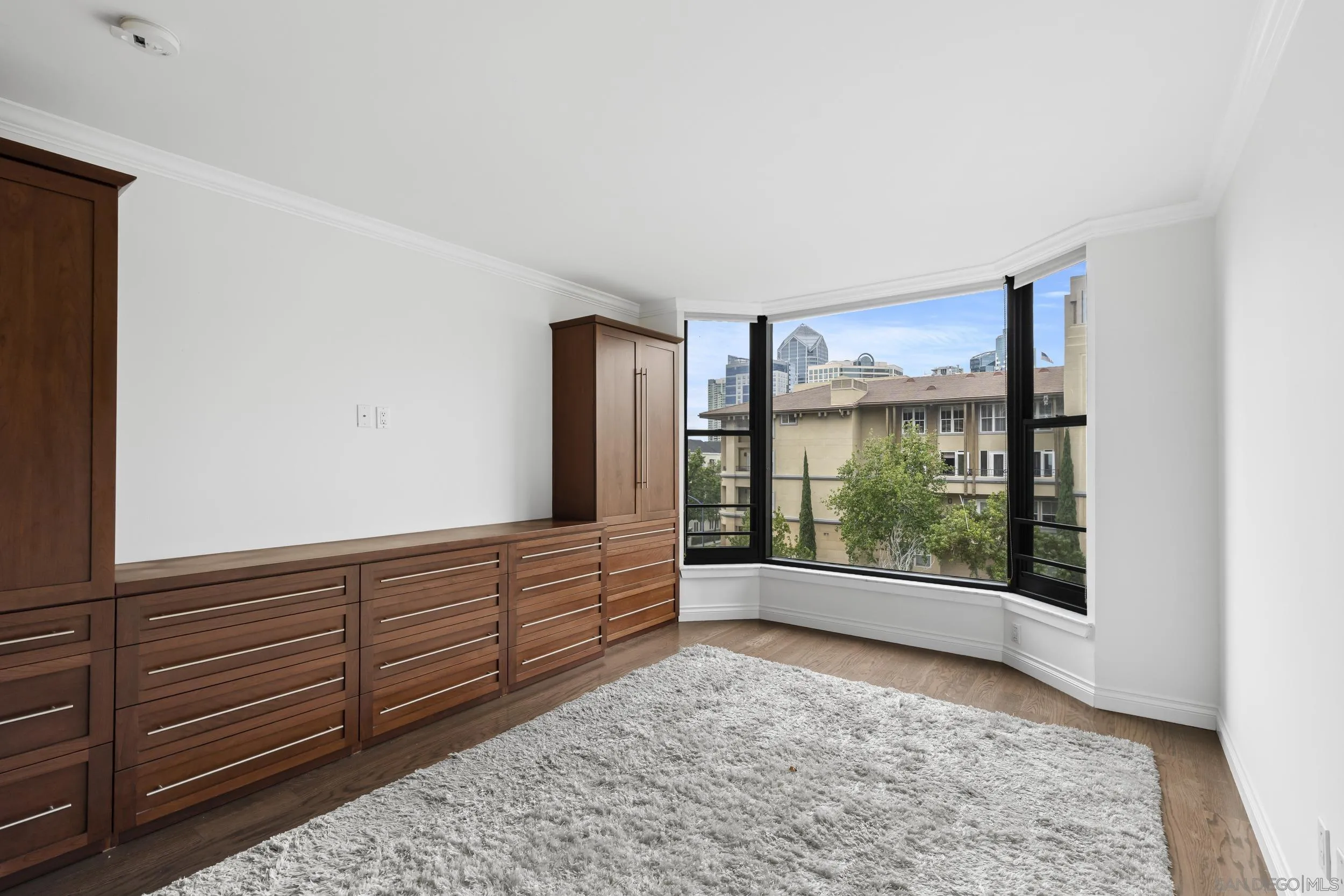 https://cdn.realtyfeed.com/cdn/127/260022429/7d7728a95115da2abaaccf8e71ecf0cf.webp
