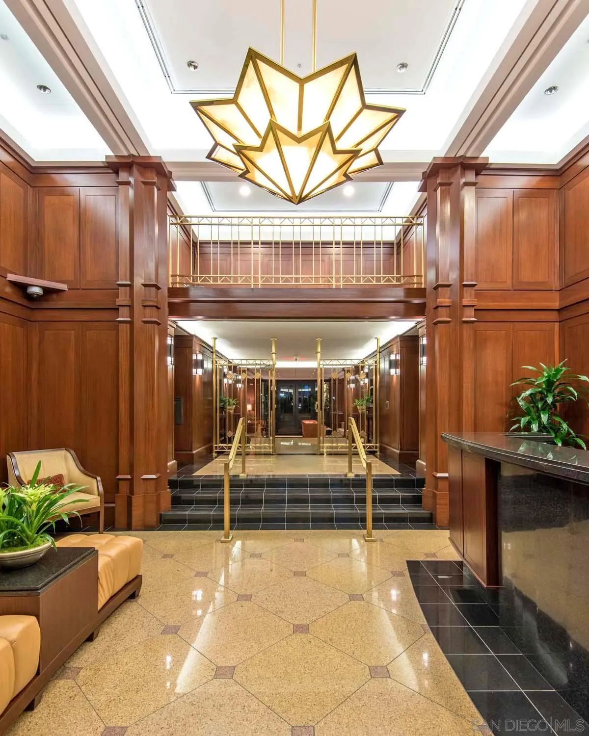 https://cdn.realtyfeed.com/cdn/127/260022429/f1e979f1c5391c409debde4dd9739353.webp