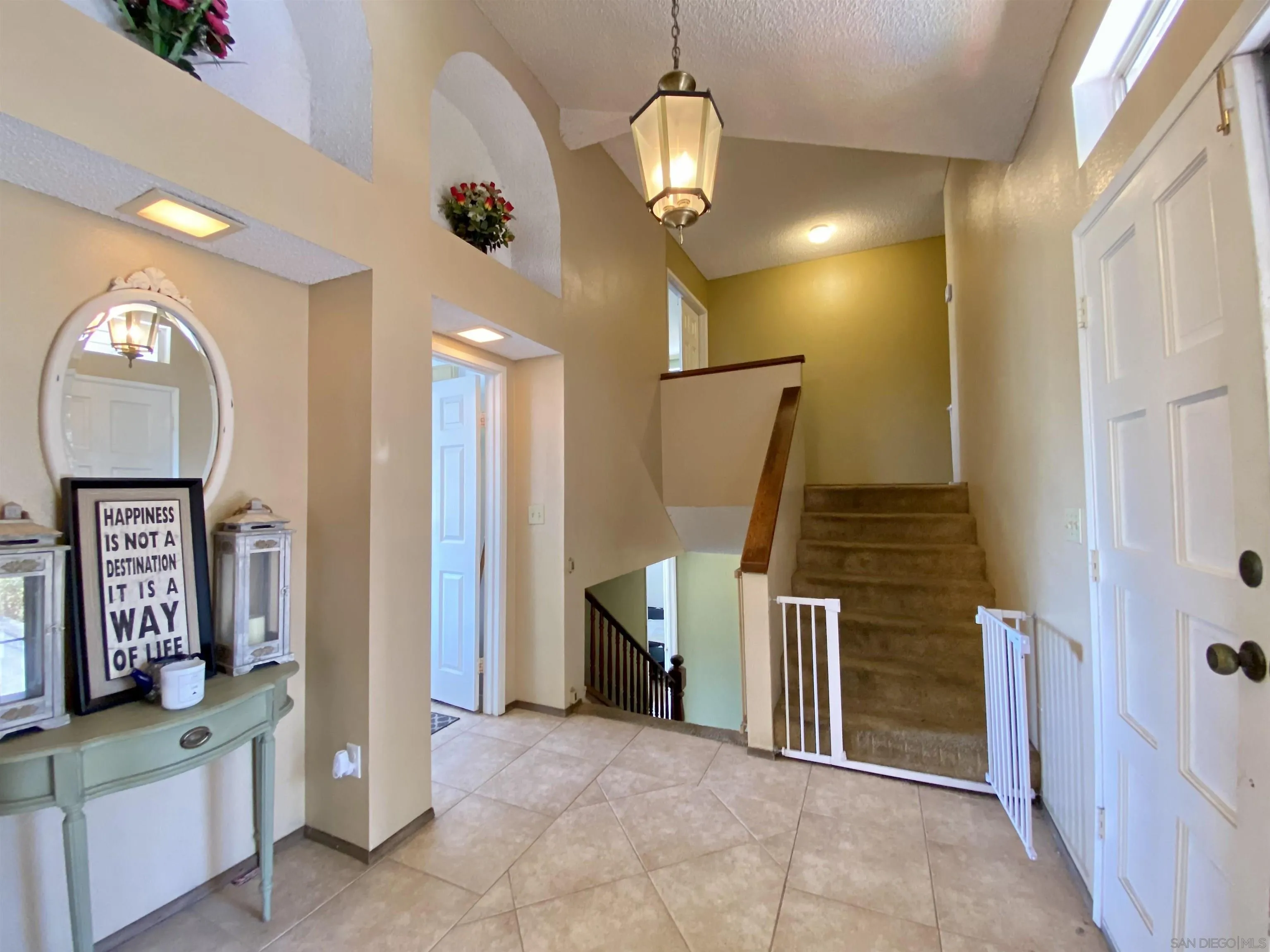 https://cdn.realtyfeed.com/cdn/127/260022430/233c97a683155a495f3e2060bd1dcf4e.webp