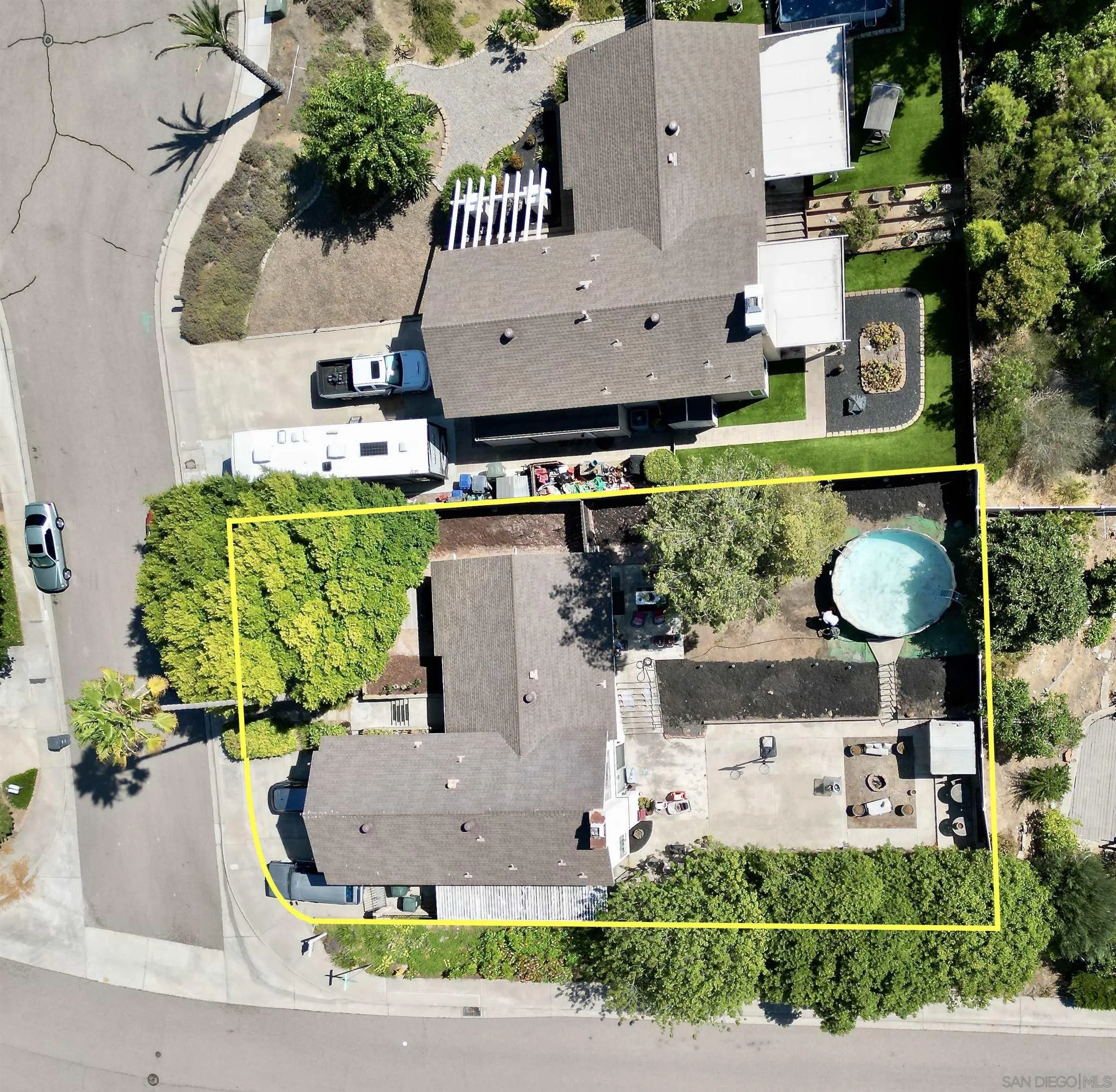 https://cdn.realtyfeed.com/cdn/127/260022430/2f1652cb15a77f4400b697b7d2d5359c.webp