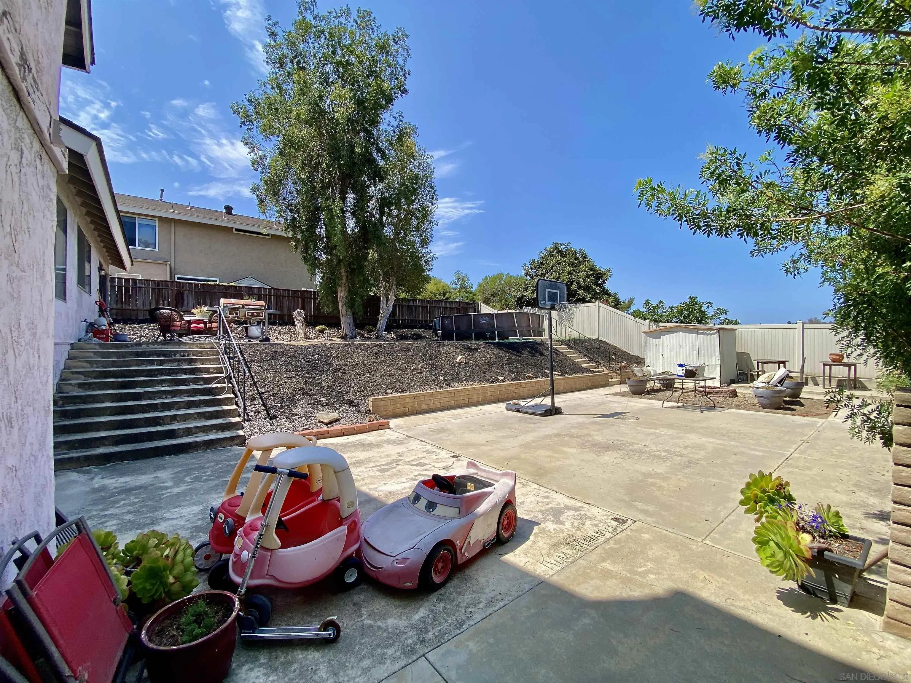 https://cdn.realtyfeed.com/cdn/127/260022430/63e844f46f17bf91cb1754a573441014.webp