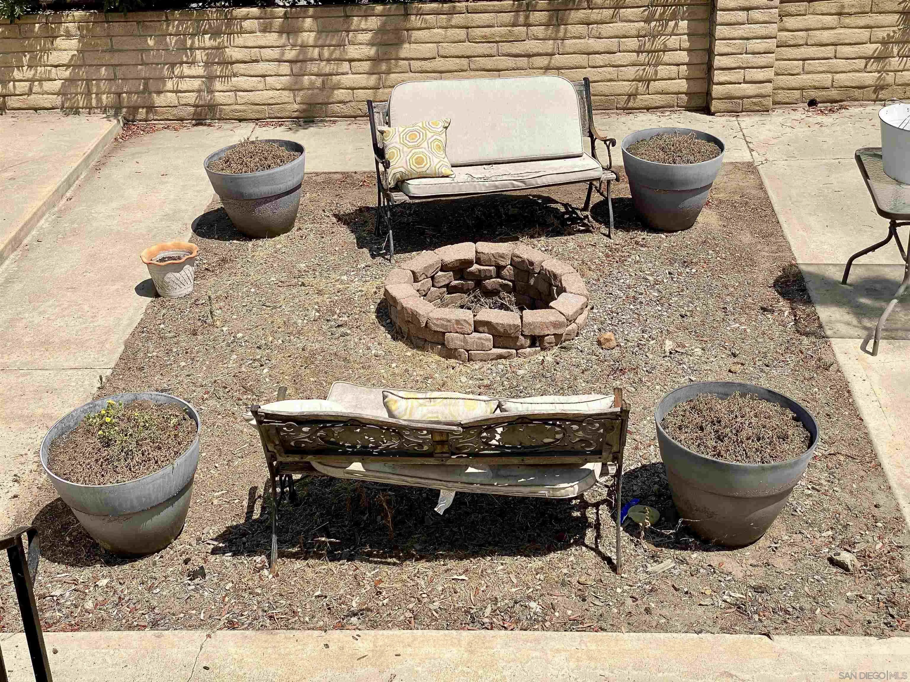 https://cdn.realtyfeed.com/cdn/127/260022430/795f6f1ae35352b8e7a7bd602b3eea01.webp