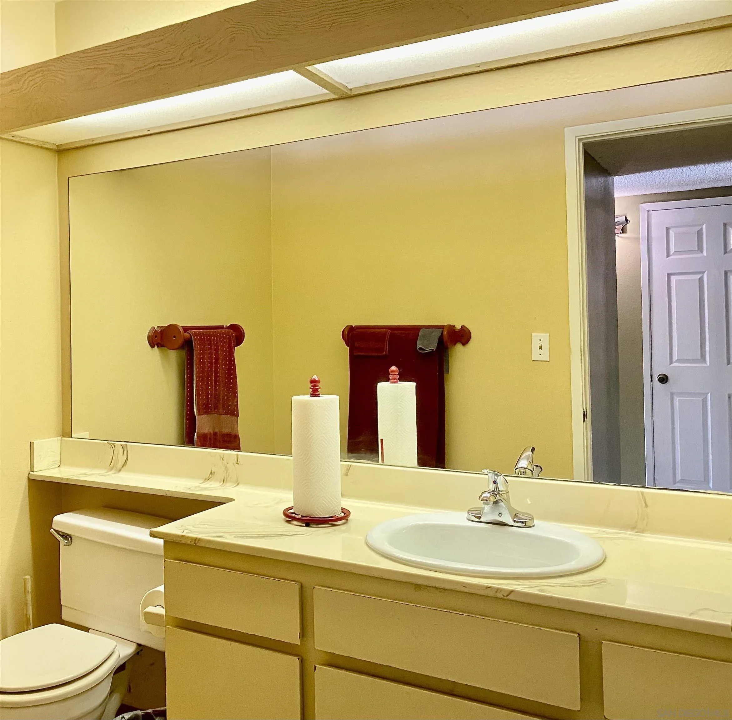https://cdn.realtyfeed.com/cdn/127/260022430/8d765d00f52d12e2949a0cc76c0e5172.webp