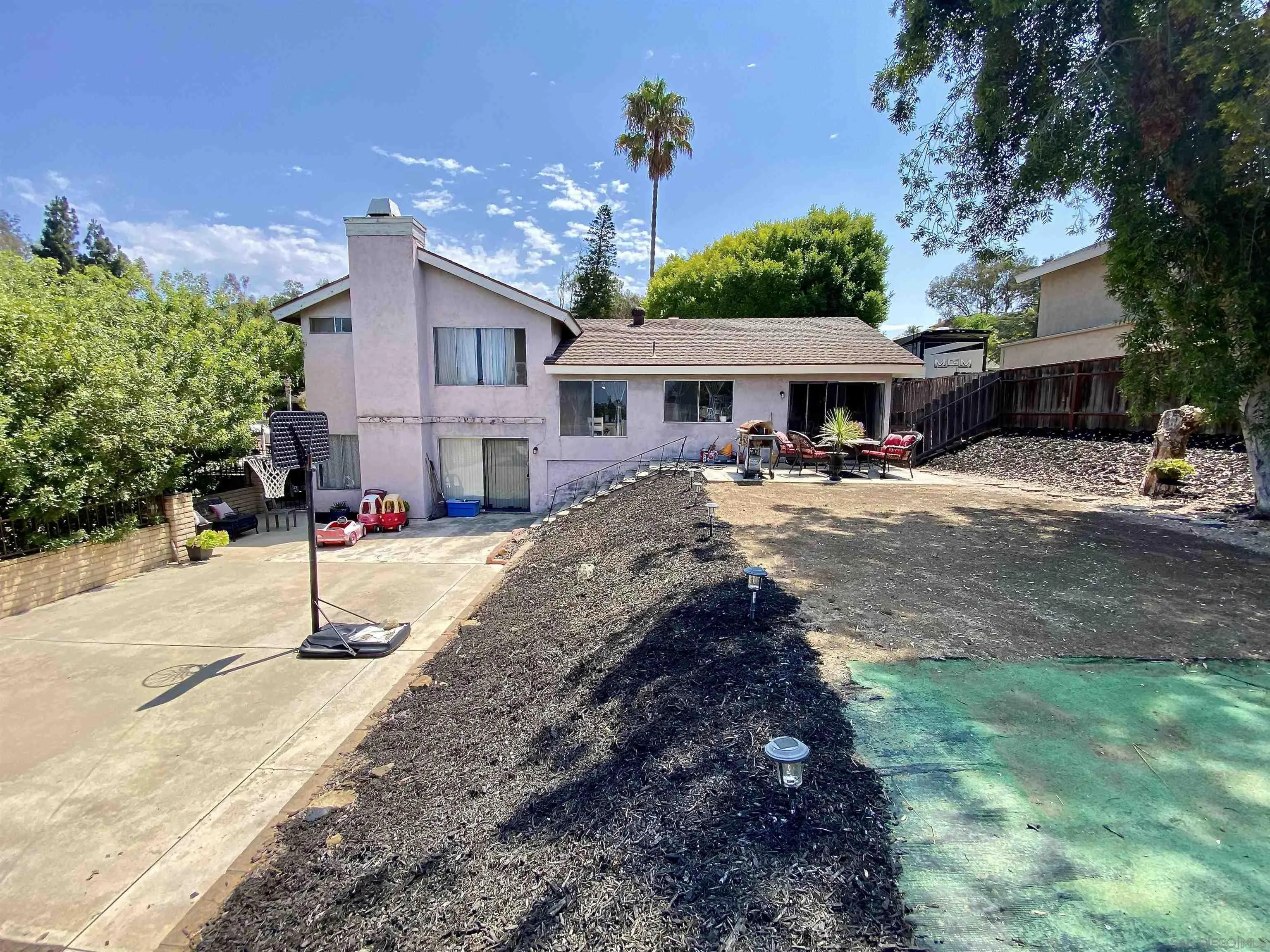 https://cdn.realtyfeed.com/cdn/127/260022430/cb845646d89e789990ab81505293a94a.webp