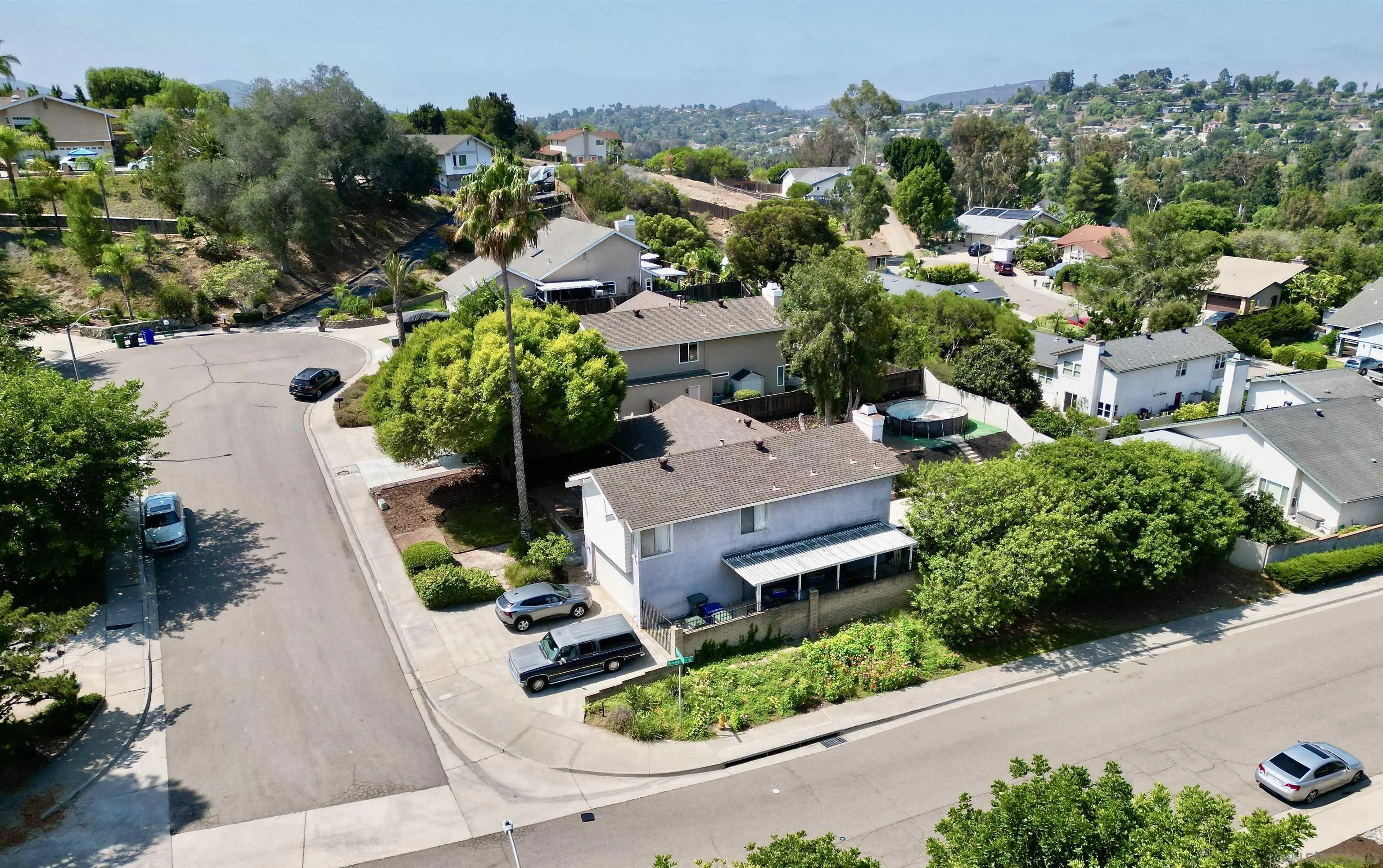 https://cdn.realtyfeed.com/cdn/127/260022430/d60436300ff37a61eea84868544d425f.webp