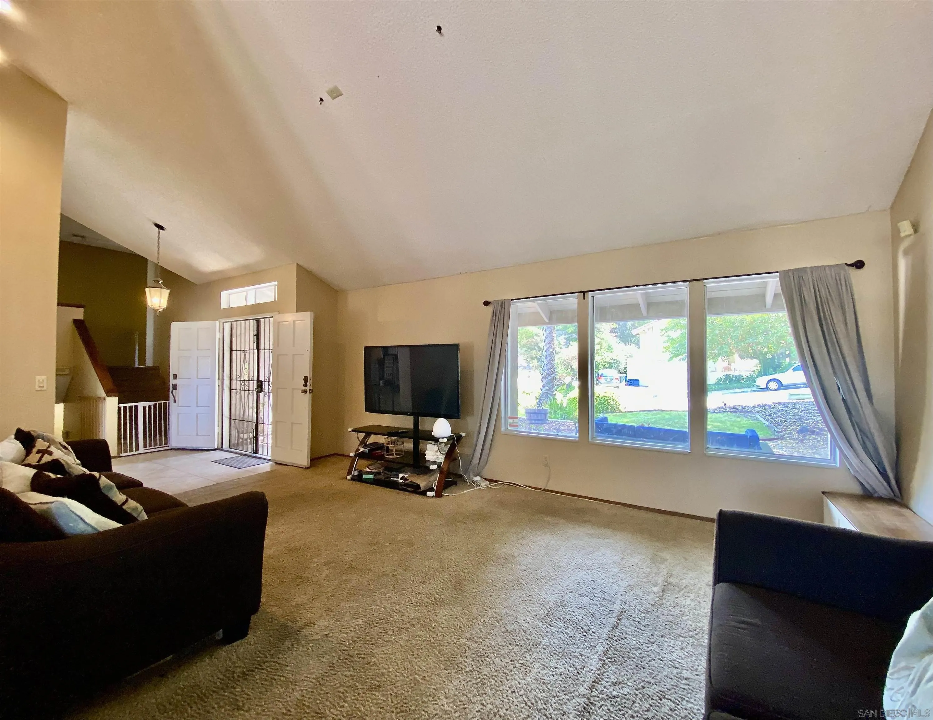 https://cdn.realtyfeed.com/cdn/127/260022430/dc0aa772fd800c8846c1e18da1455134.webp