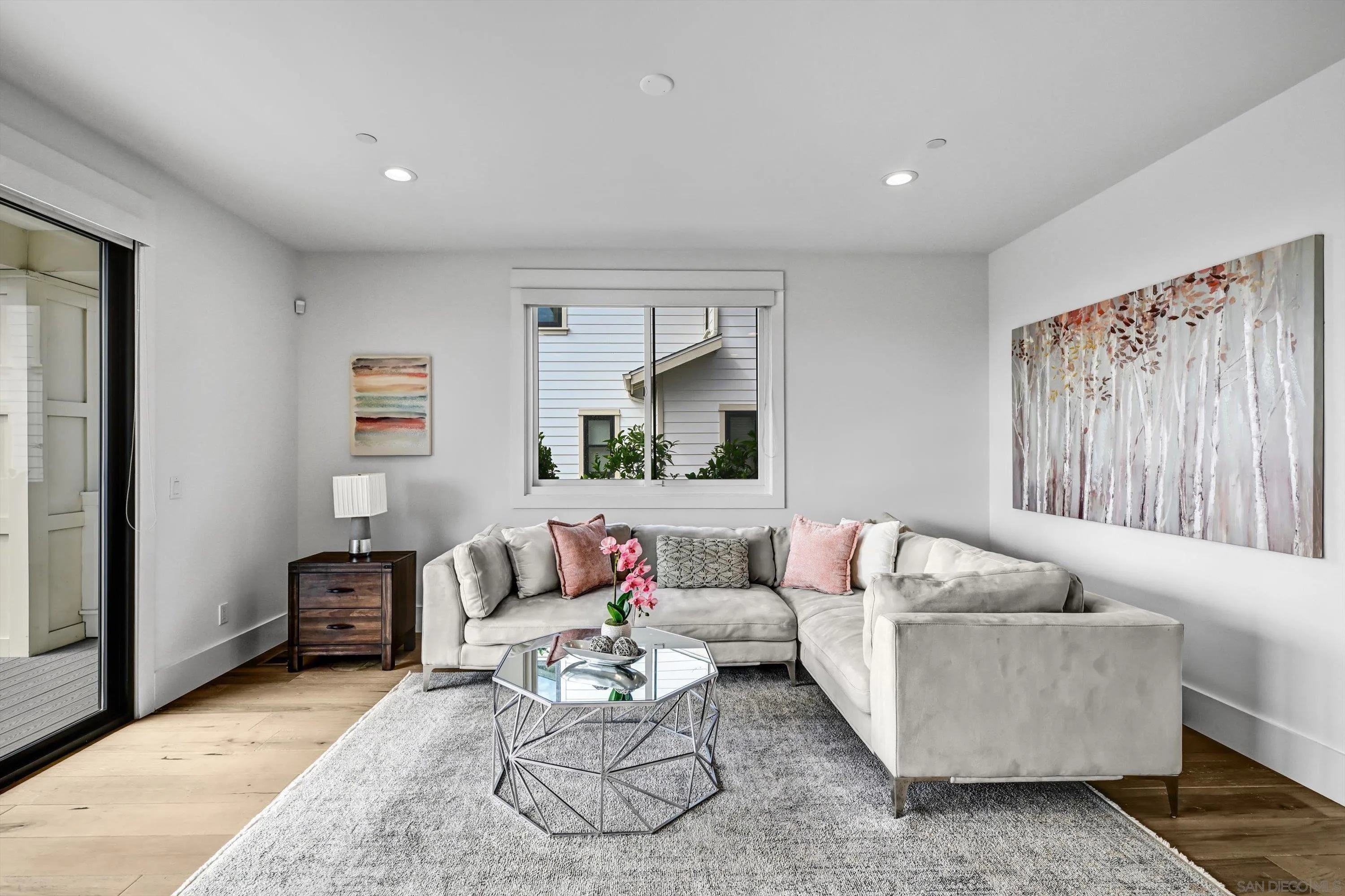 https://cdn.realtyfeed.com/cdn/127/260022431/229ba2056dd753b273b66a78b3942db6.webp