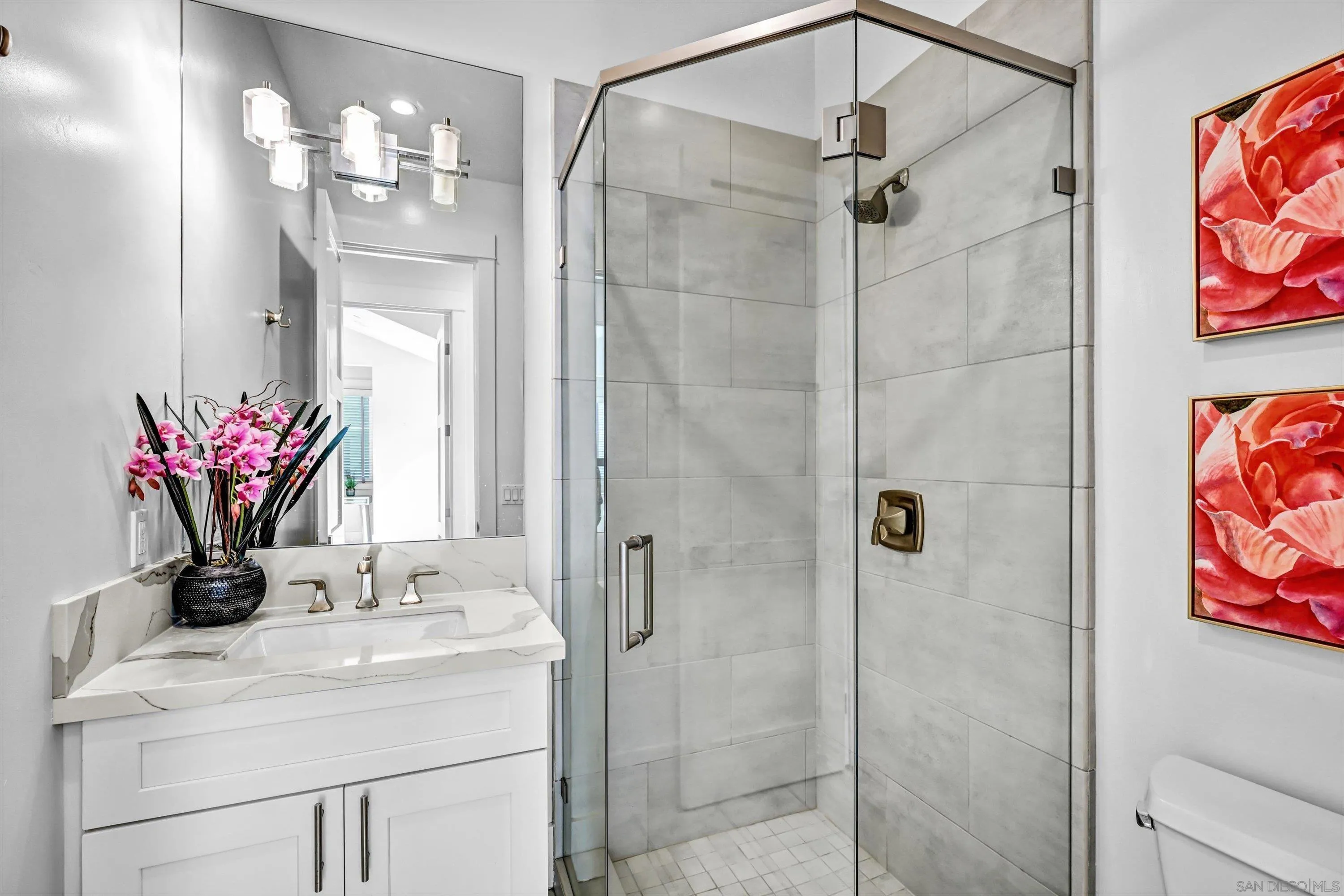https://cdn.realtyfeed.com/cdn/127/260022431/5aa506db684322e6502baa8a9d624dd0.webp