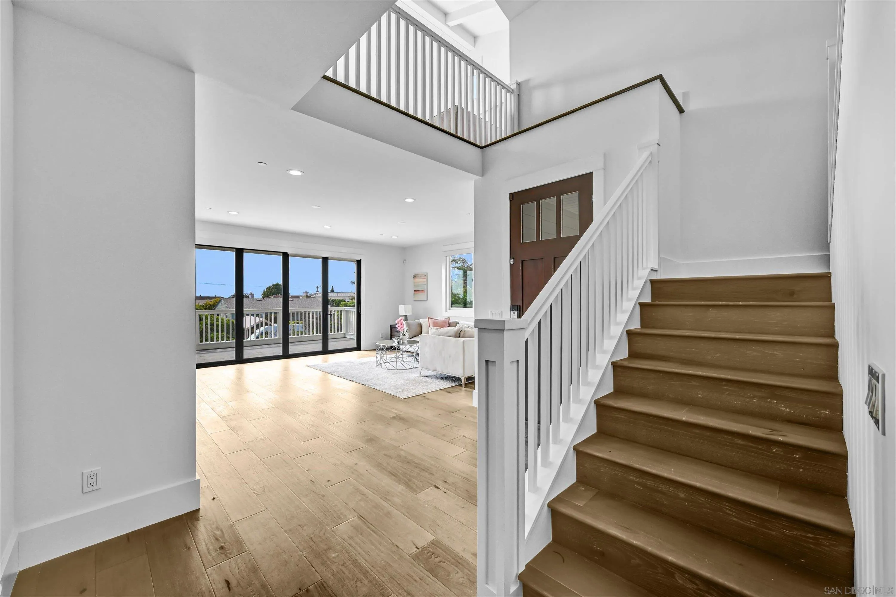 https://cdn.realtyfeed.com/cdn/127/260022431/70227c1d90c8db46c502e70aea072037.webp