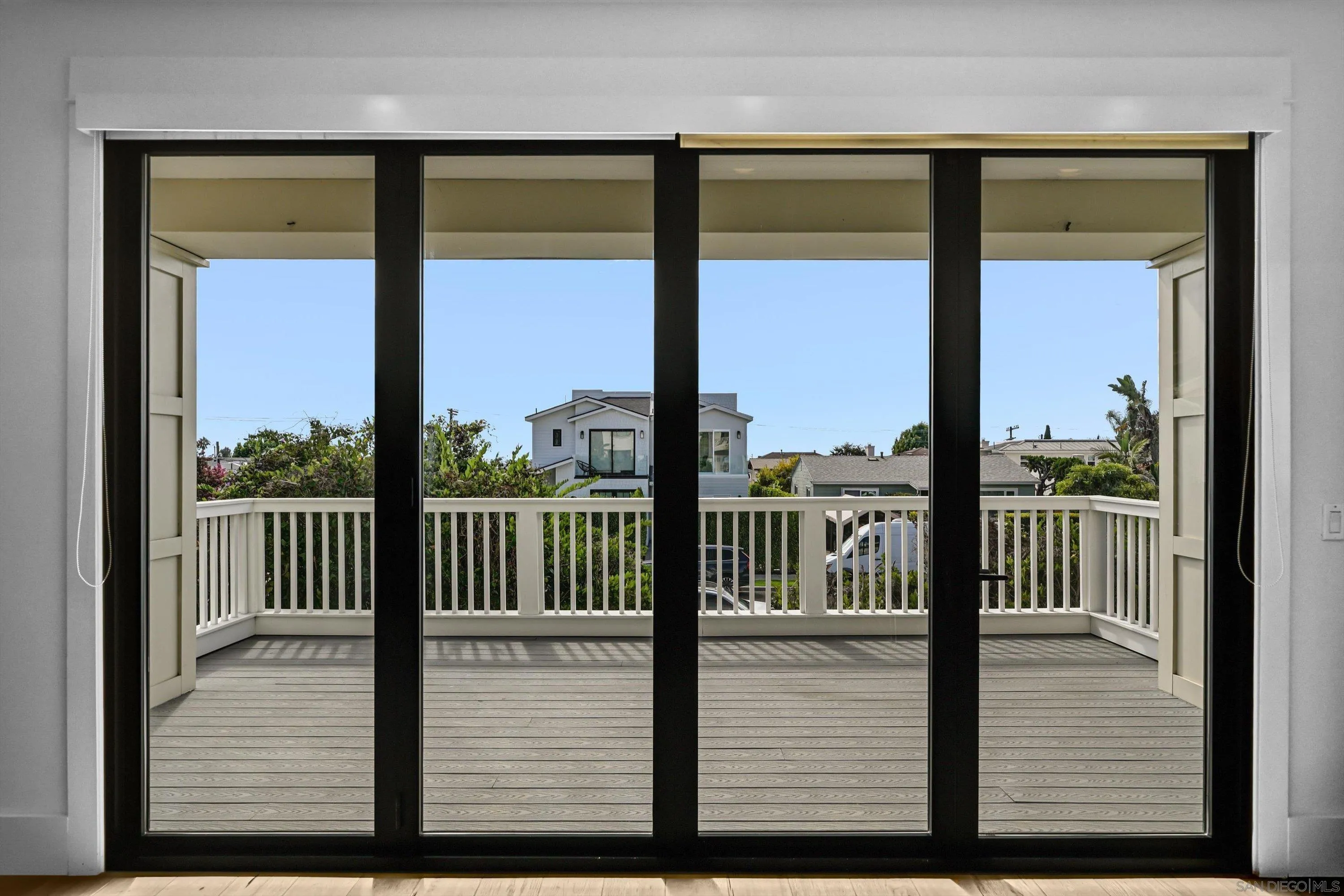 https://cdn.realtyfeed.com/cdn/127/260022431/882661b07498c6ace08bd8462ff90c40.webp