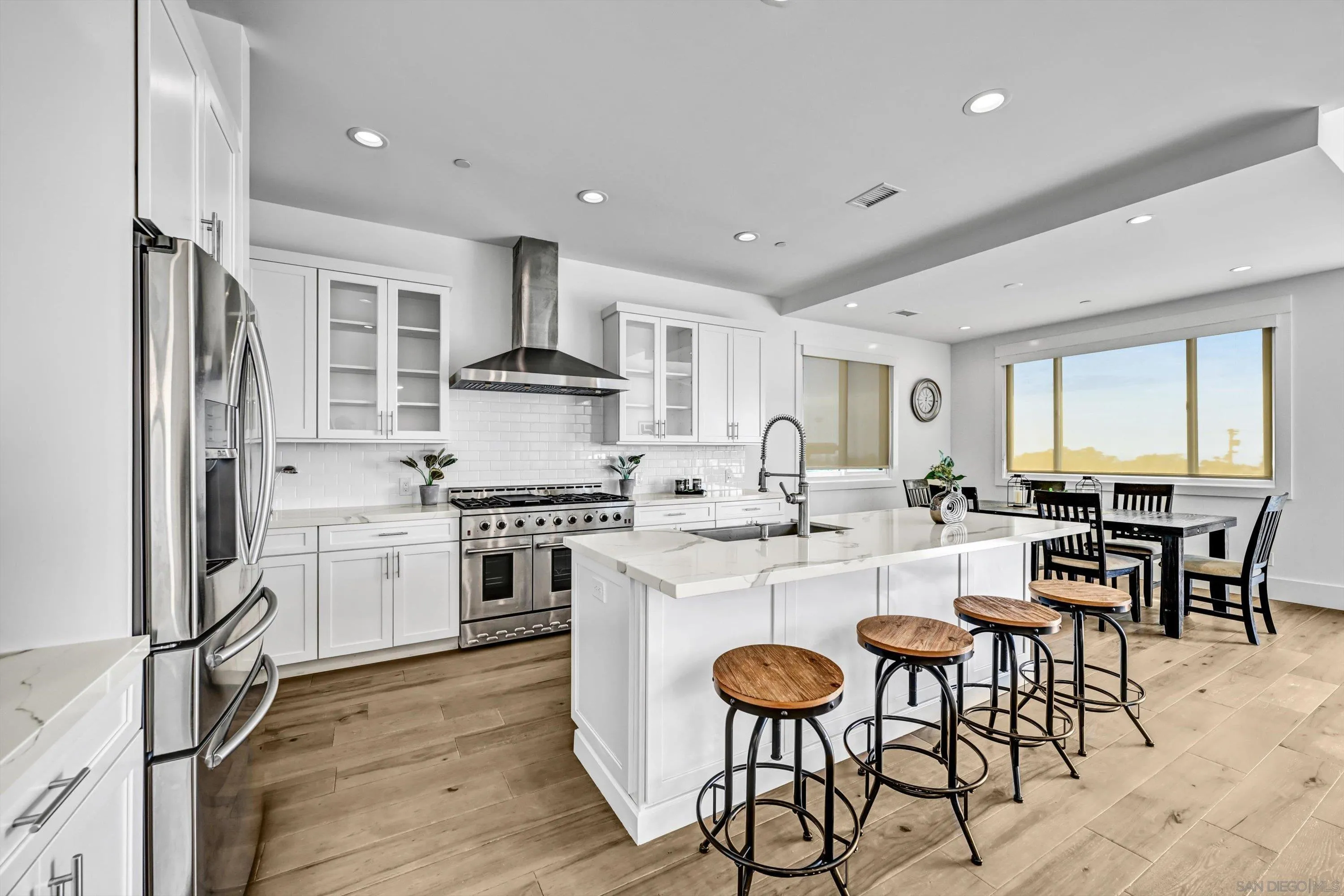 7209 Fay Ave, La Jolla, CA 92037 - Photo 4 of 23, La Jolla, CA