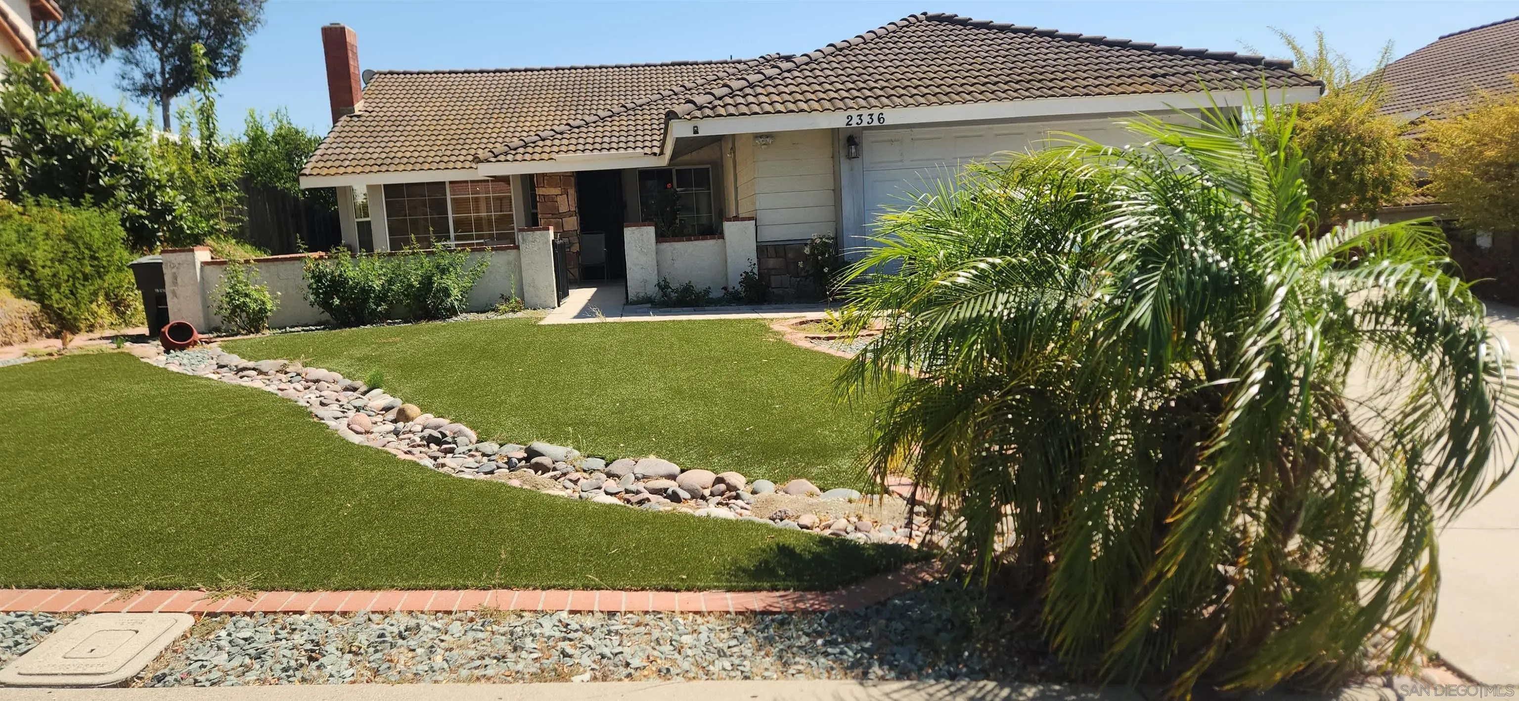2336 Wind River Rd, El Cajon CA 92019