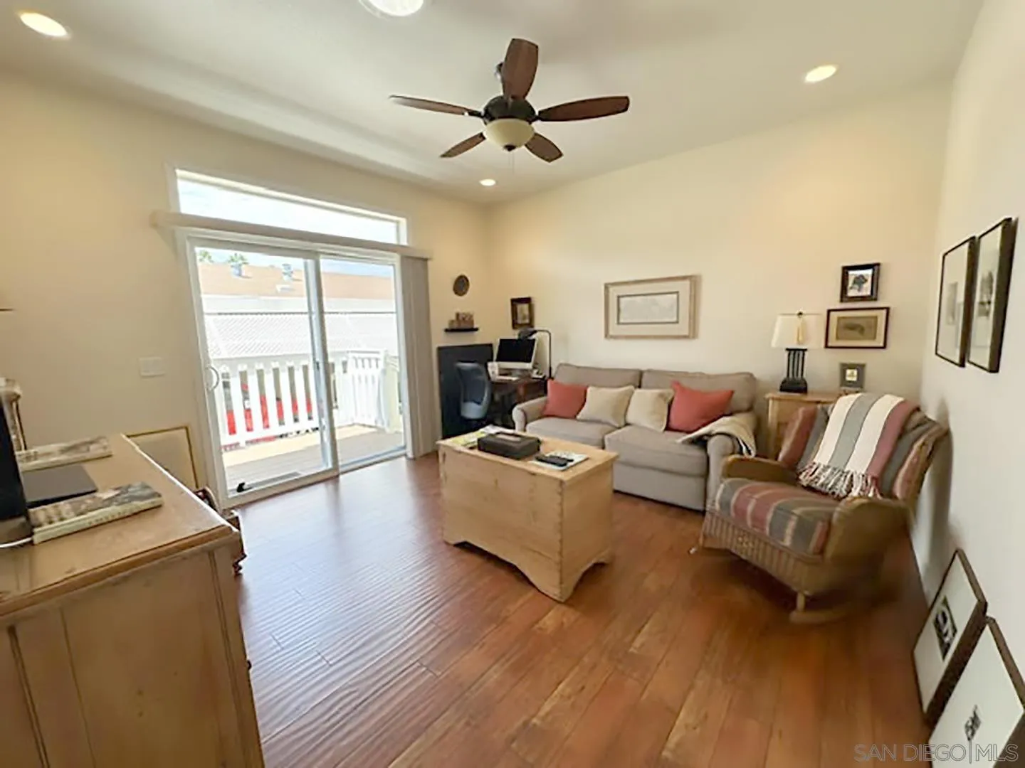 https://cdn.realtyfeed.com/cdn/127/260022440/4e517cbe11b1fbfdd7da73ddb7a00b75.webp