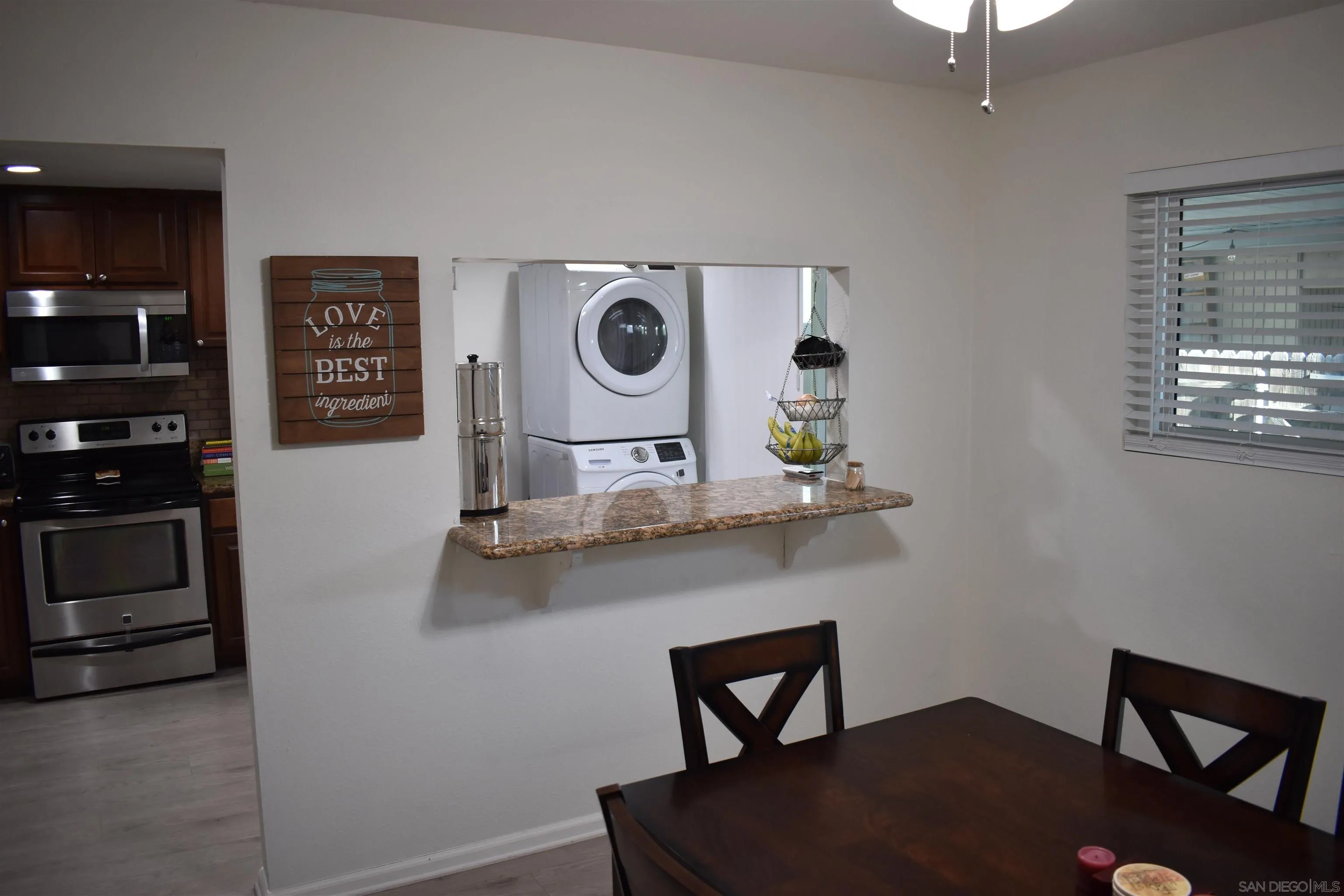 https://cdn.realtyfeed.com/cdn/127/260022443/0eabfcded87735c41280c30a00360bdc.webp