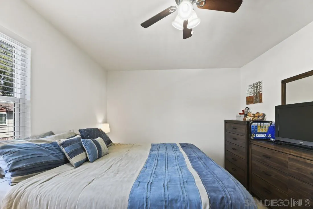 https://cdn.realtyfeed.com/cdn/127/260022443/1f04cc88ef87159c16623a58252d68b8.webp