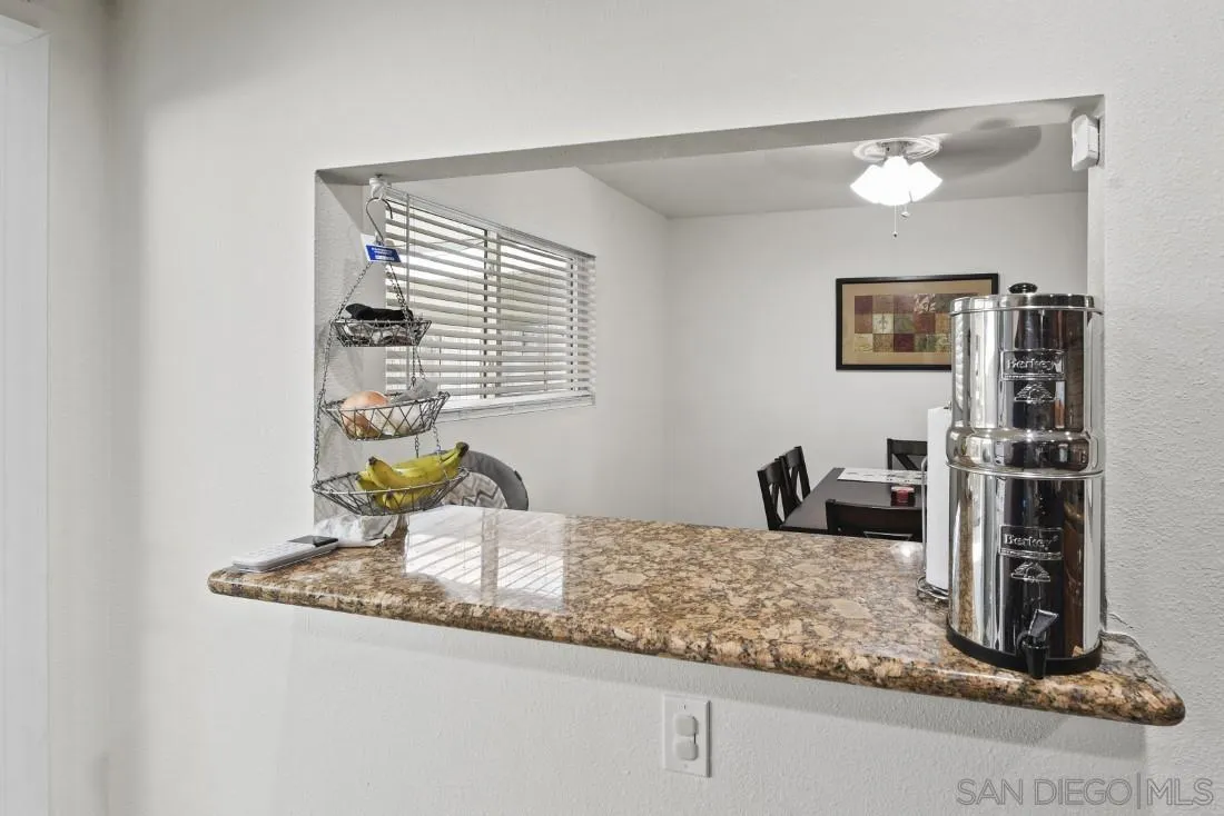 https://cdn.realtyfeed.com/cdn/127/260022443/289991fea4921645a2c10c2e347b8694.webp