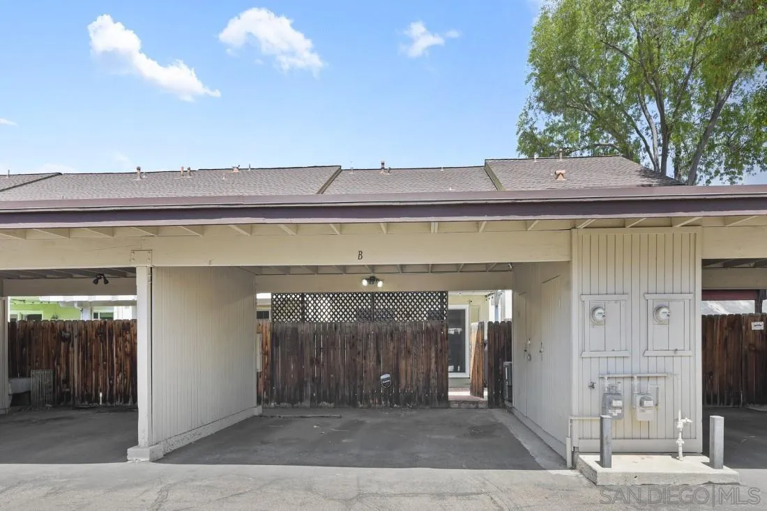 https://cdn.realtyfeed.com/cdn/127/260022443/b3442a09b7564c4ef6767e0eaa718869.webp