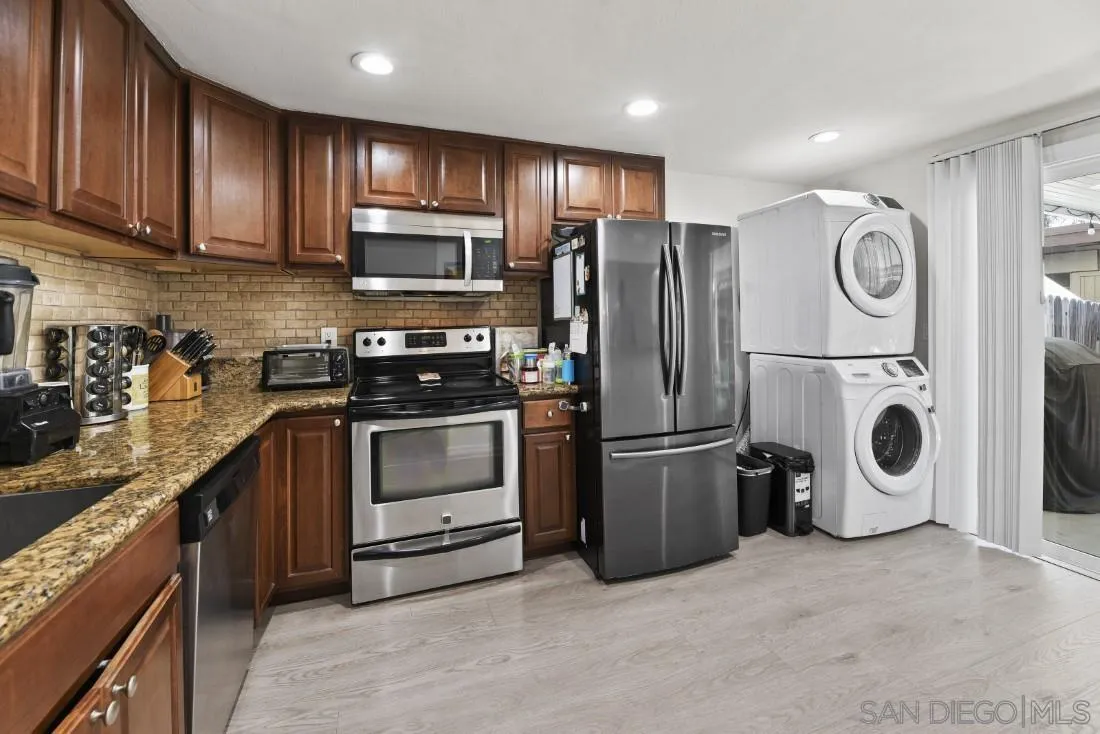 https://cdn.realtyfeed.com/cdn/127/260022443/c989be57ce828ed3ce94b0e5151a58ff.webp