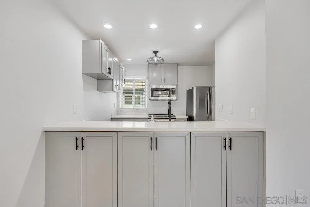 4185 Mount Alifan Pl Unit L, San Diego, CA 92111 - Photo 5 of 23, San Diego, CA