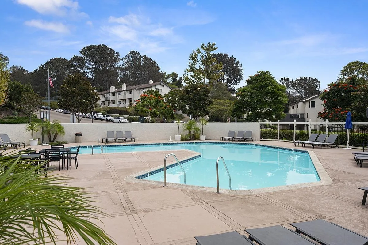 https://cdn.realtyfeed.com/cdn/127/260022448/e6fa0dc621d7da40fdda67297ffc10ed.webp