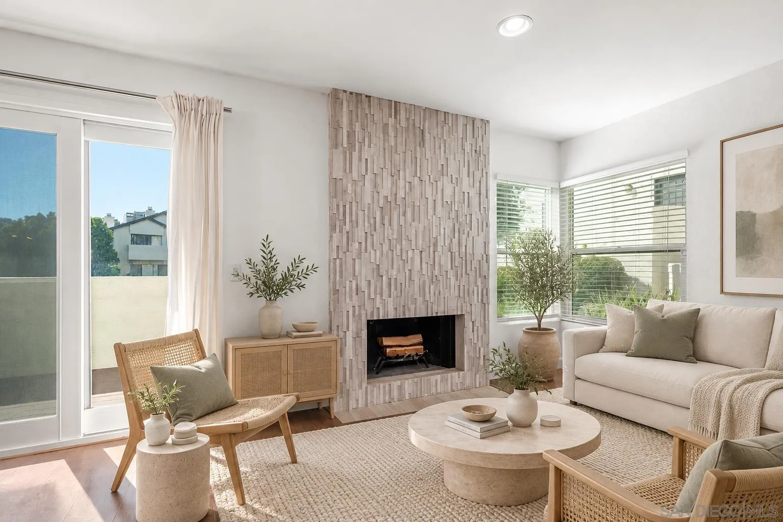 6645 Canyon Rim Row Unit 200, San Diego, CA 92111 - Photo 4 of 51, San Diego, CA
