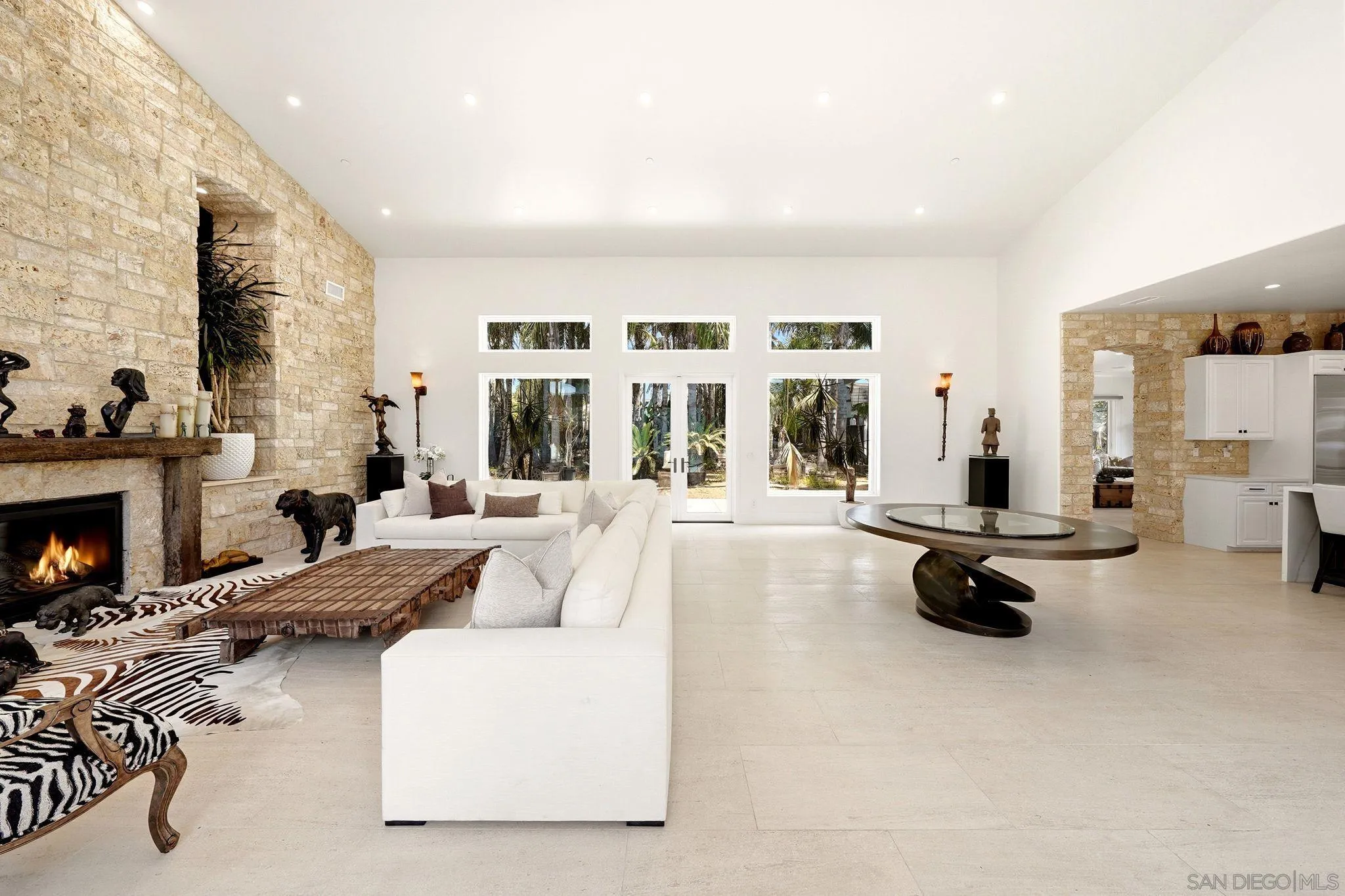 https://cdn.realtyfeed.com/cdn/127/260022451/6b8552cd63611038242b82b09634d3cf.webp