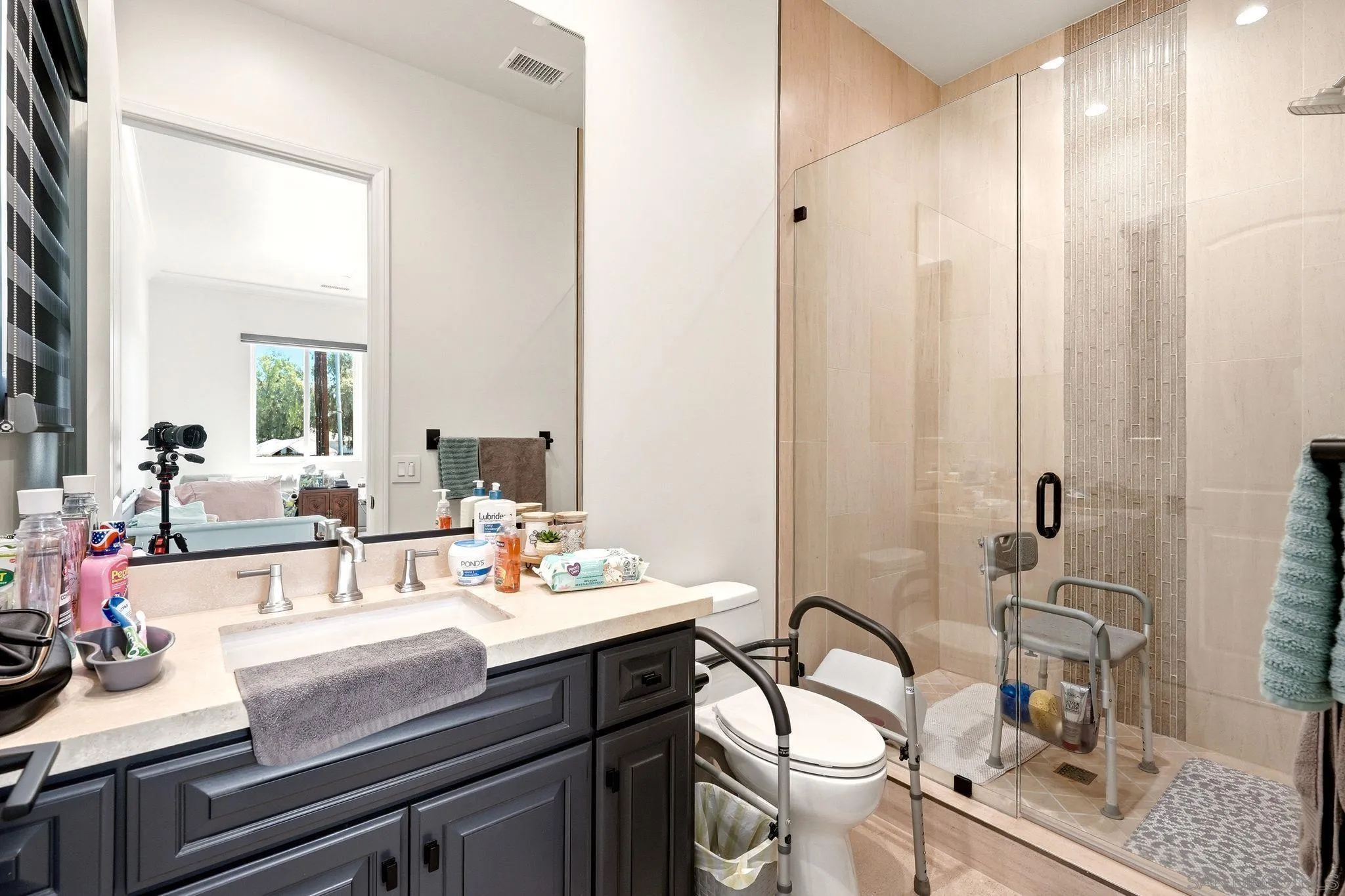 https://cdn.realtyfeed.com/cdn/127/260022451/6c5f5ca291c6ca1de2c6afe223bbc82c.webp