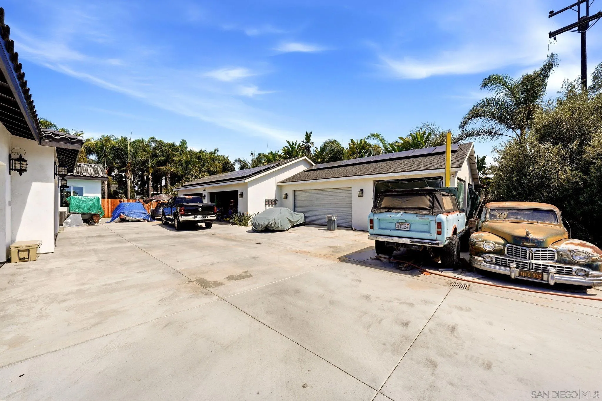 https://cdn.realtyfeed.com/cdn/127/260022451/840c1c226e31ff4d49f32a56cf4d6f5a.webp