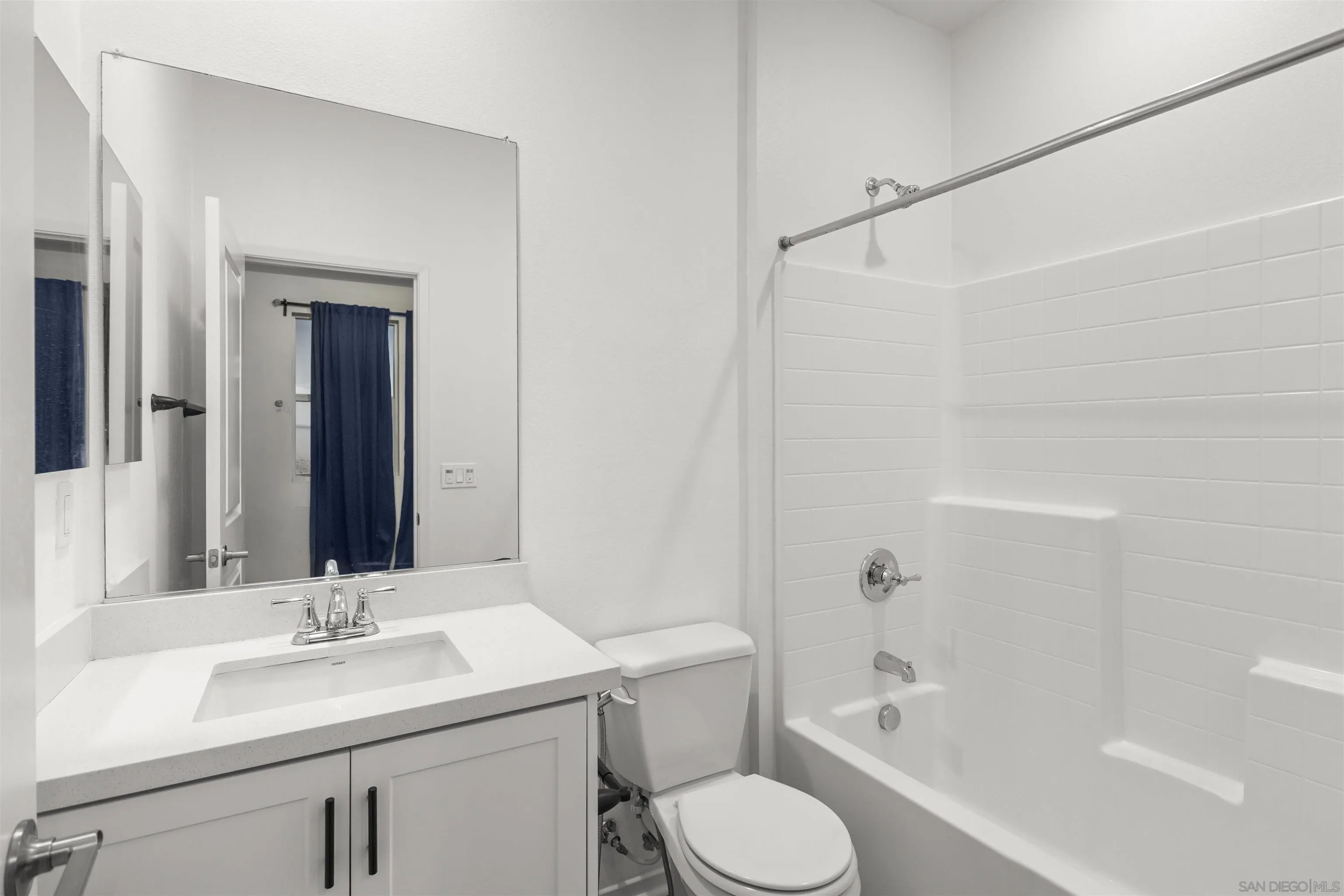 https://cdn.realtyfeed.com/cdn/127/260022455/78d65aa20309d2c105d3dde290db1ca5.webp