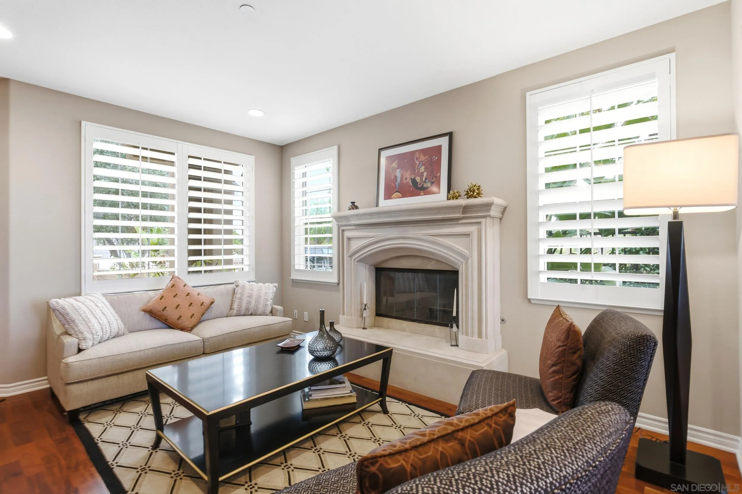 https://cdn.realtyfeed.com/cdn/127/260022456/aa928f886c732d40ee76a627a1f67a81.webp