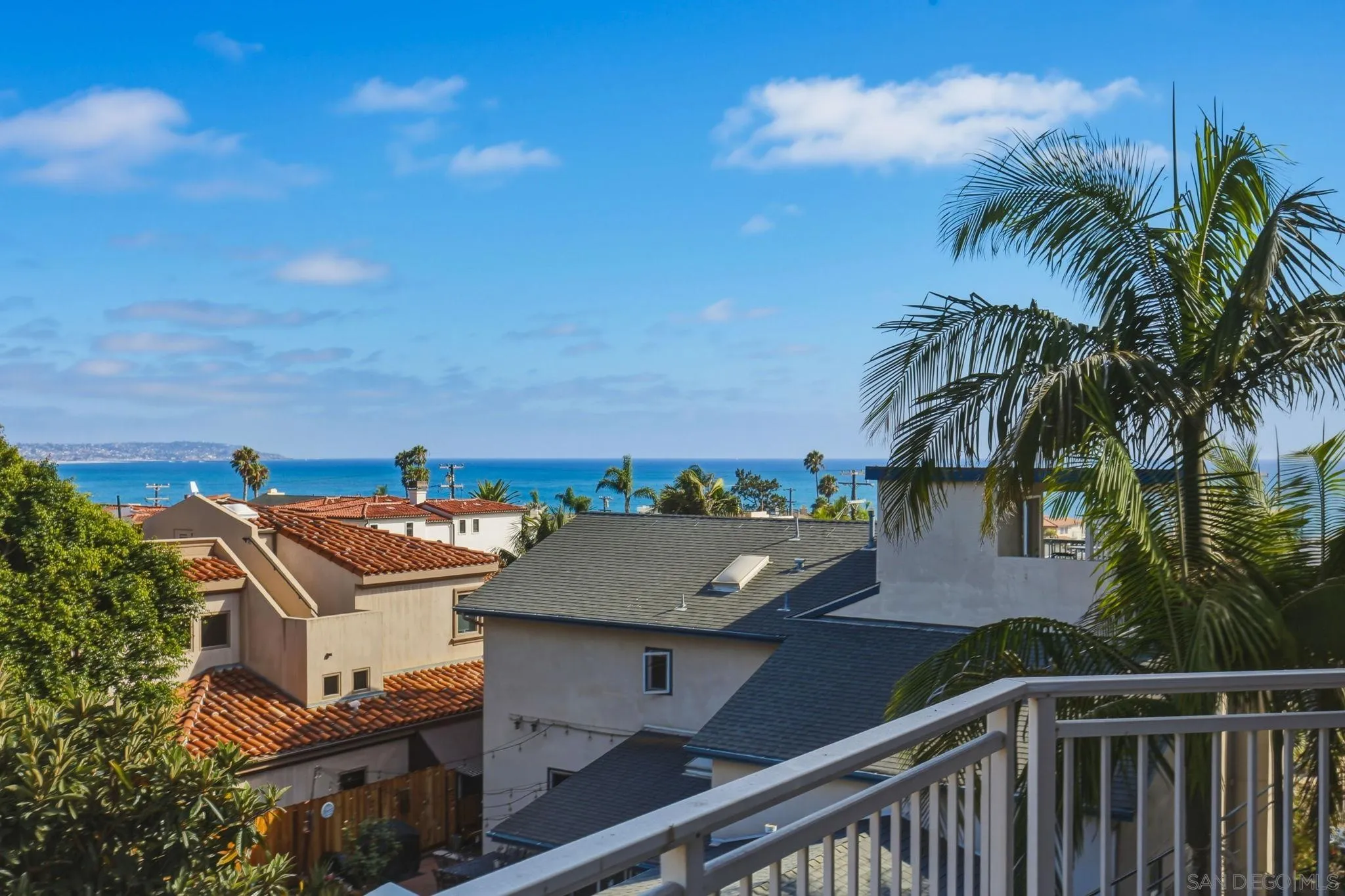 https://cdn.realtyfeed.com/cdn/127/260022457/05038a7ead360396c96c8a103f193d2d.webp