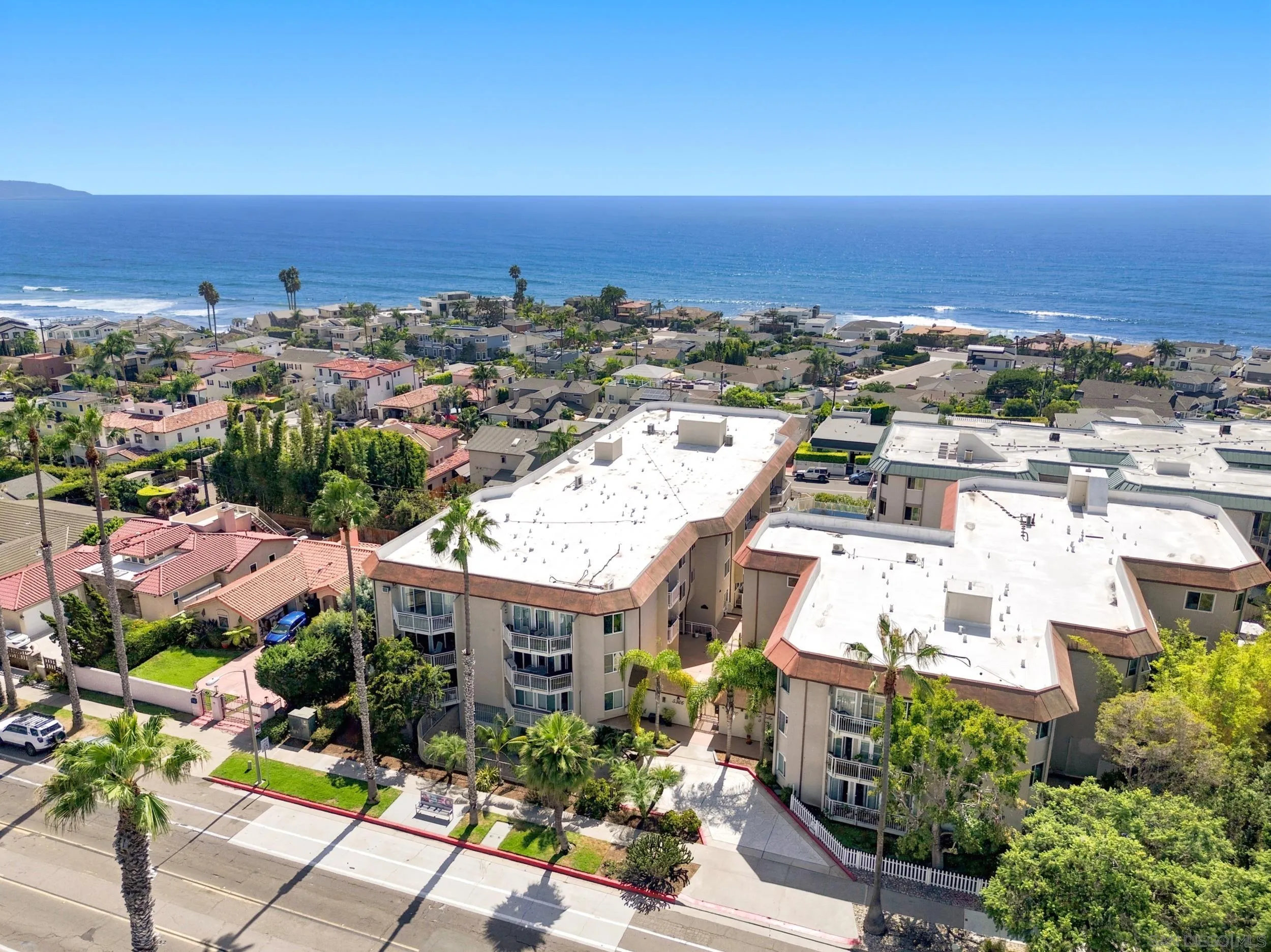 https://cdn.realtyfeed.com/cdn/127/260022457/76e3e6668d8a9e7a0008cc5d59c65e2b.webp