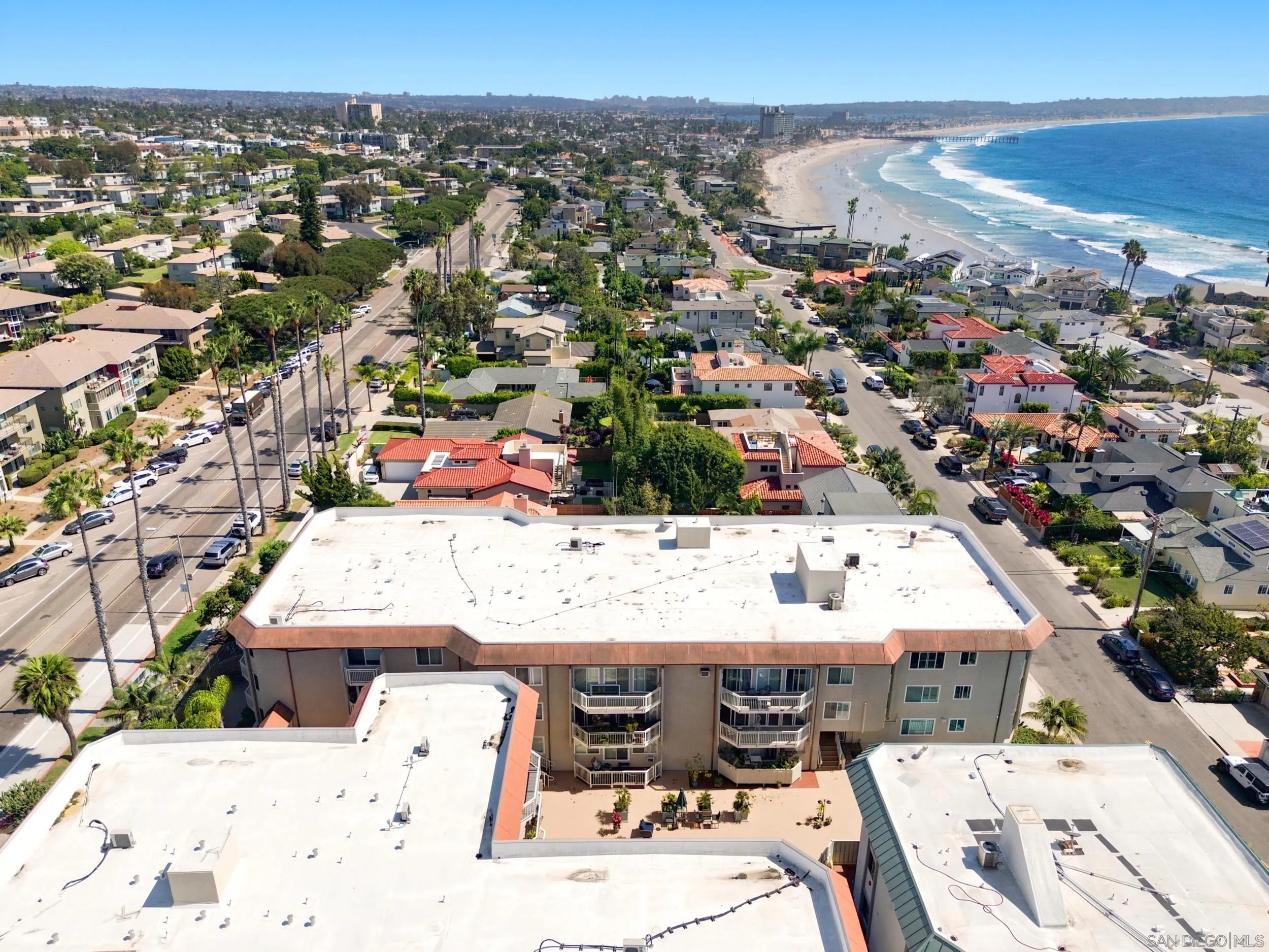 https://cdn.realtyfeed.com/cdn/127/260022457/7bbfdb4f2b17ee128cc522fcb31223d1.webp