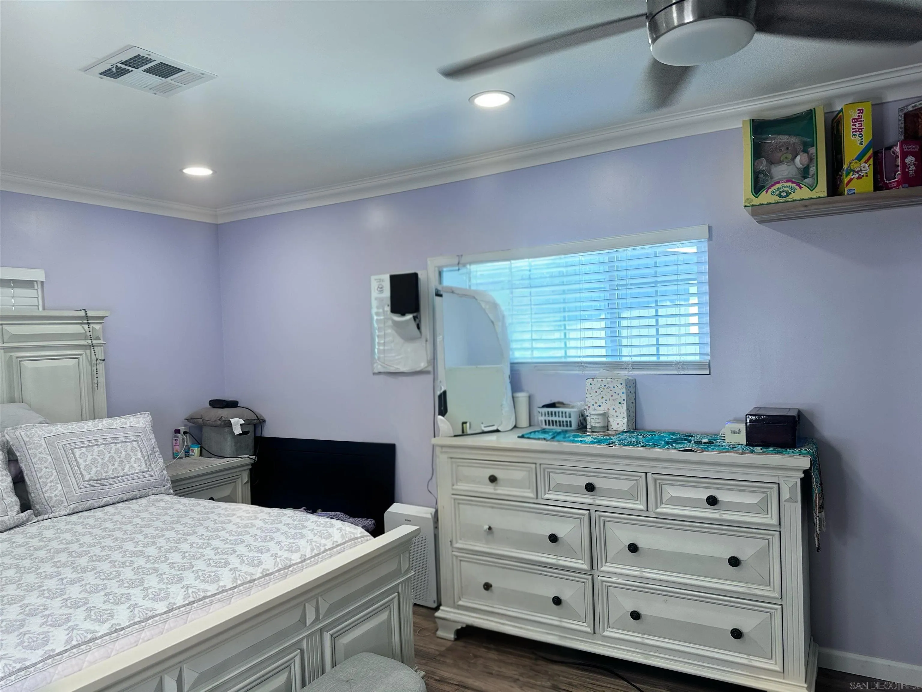 https://cdn.realtyfeed.com/cdn/127/260022461/4d621d432bab417fee7609cb0317a899.webp