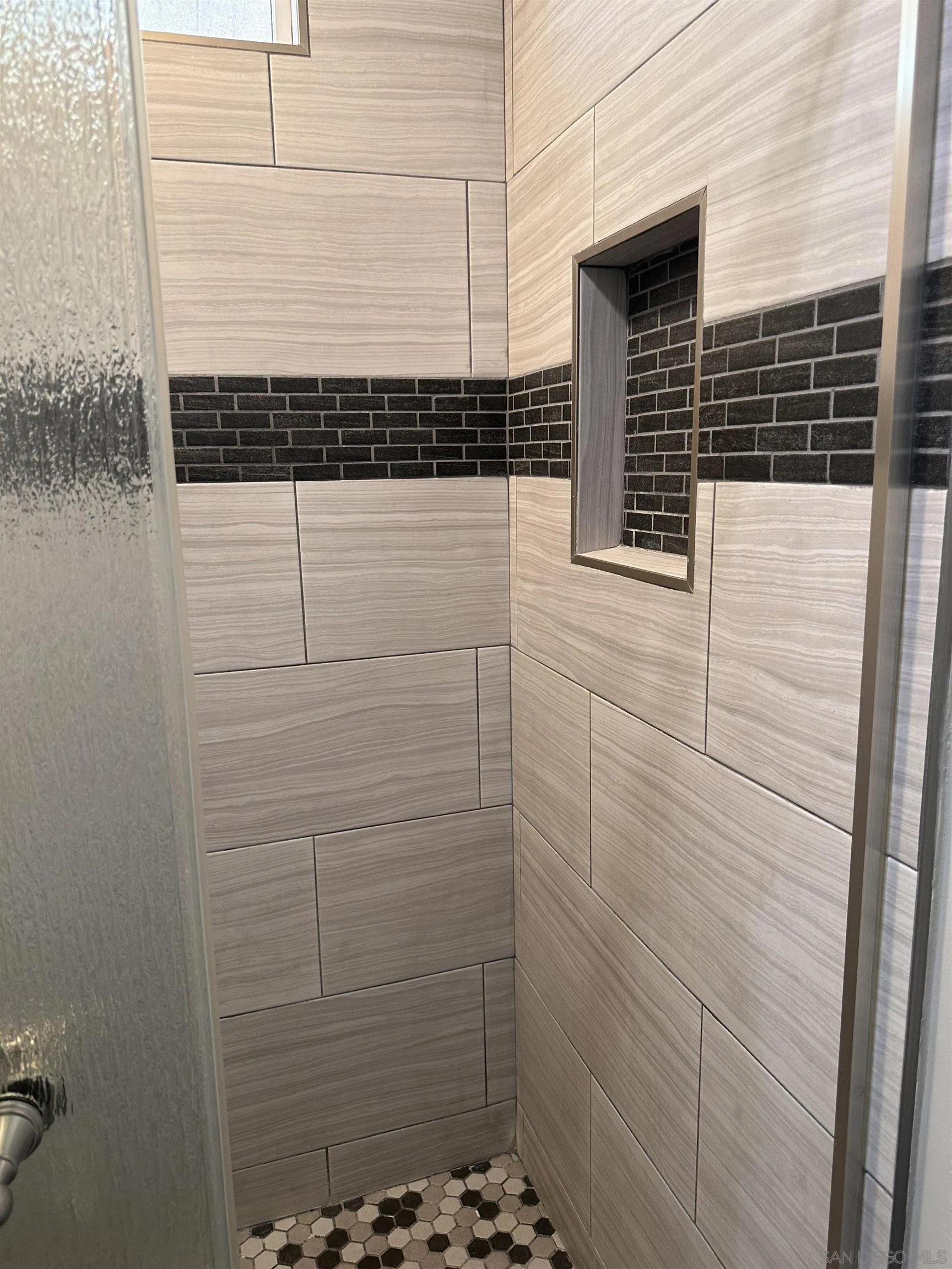 https://cdn.realtyfeed.com/cdn/127/260022461/53be802959b12a51308219476cd6685c.webp