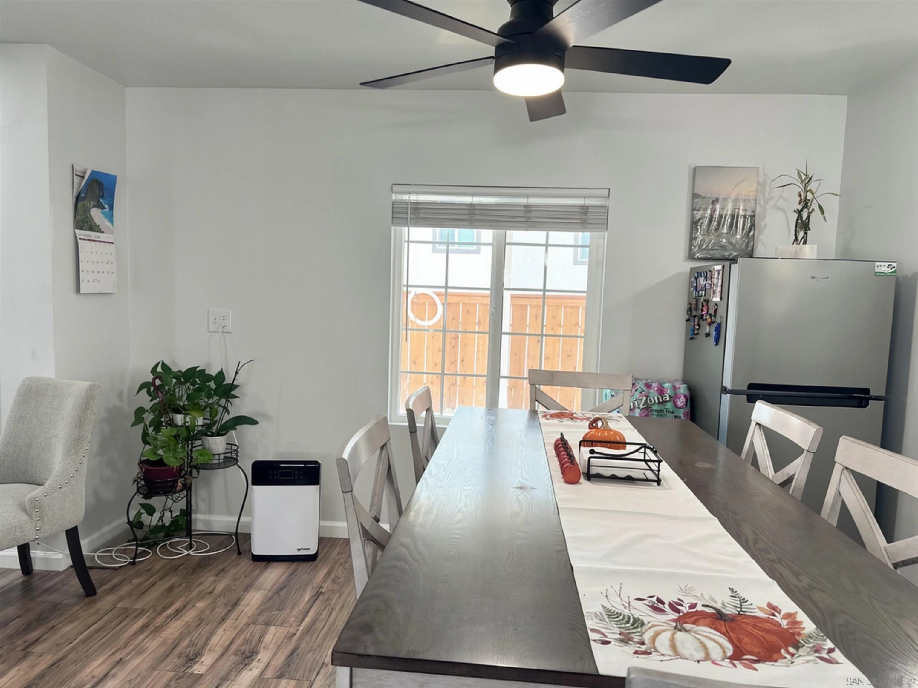 https://cdn.realtyfeed.com/cdn/127/260022461/6f927090afaeda044de695b1ceb3fcfc.webp