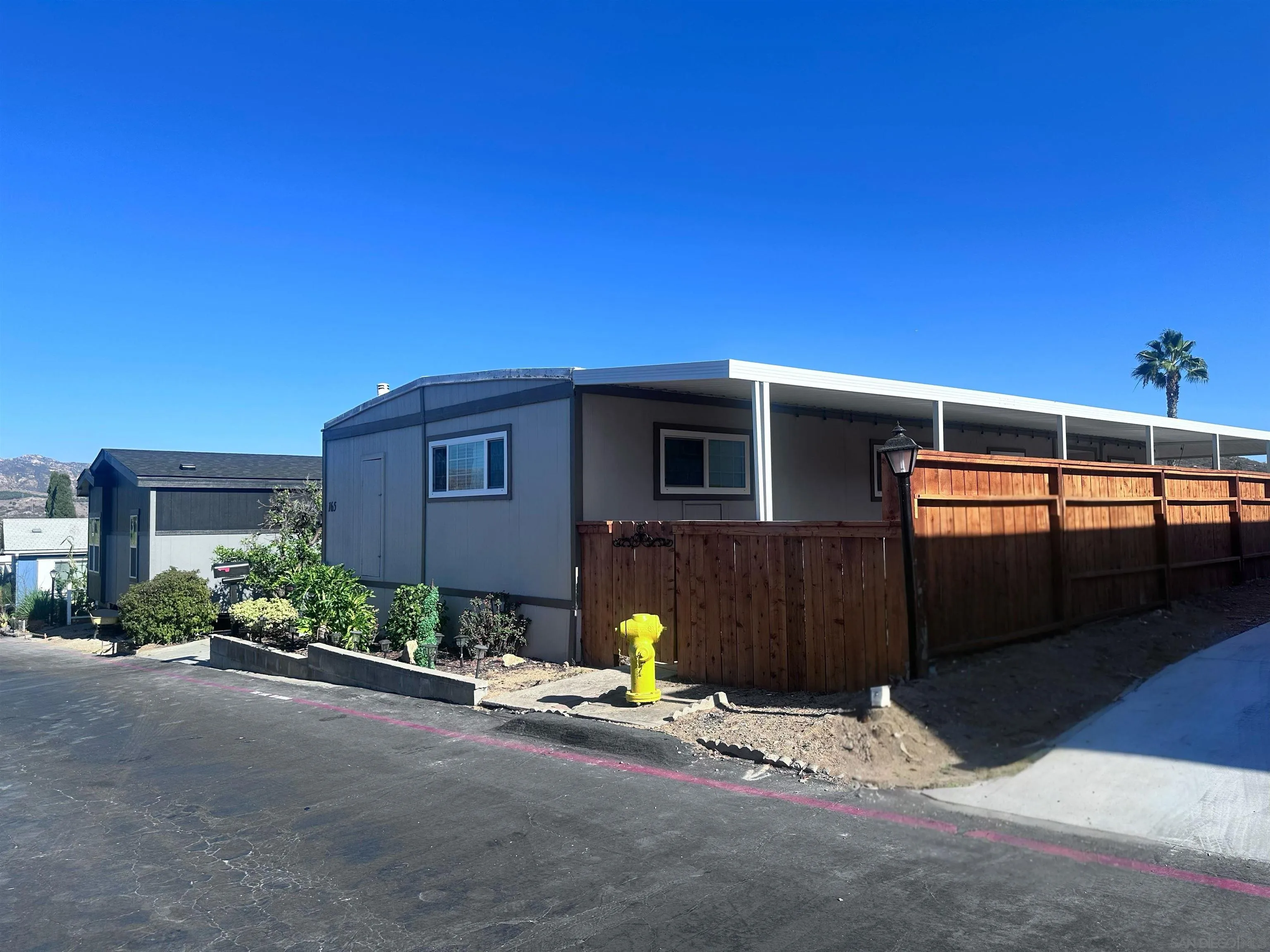 https://cdn.realtyfeed.com/cdn/127/260022461/864ea341225bd1952b982e05e208f43c.webp