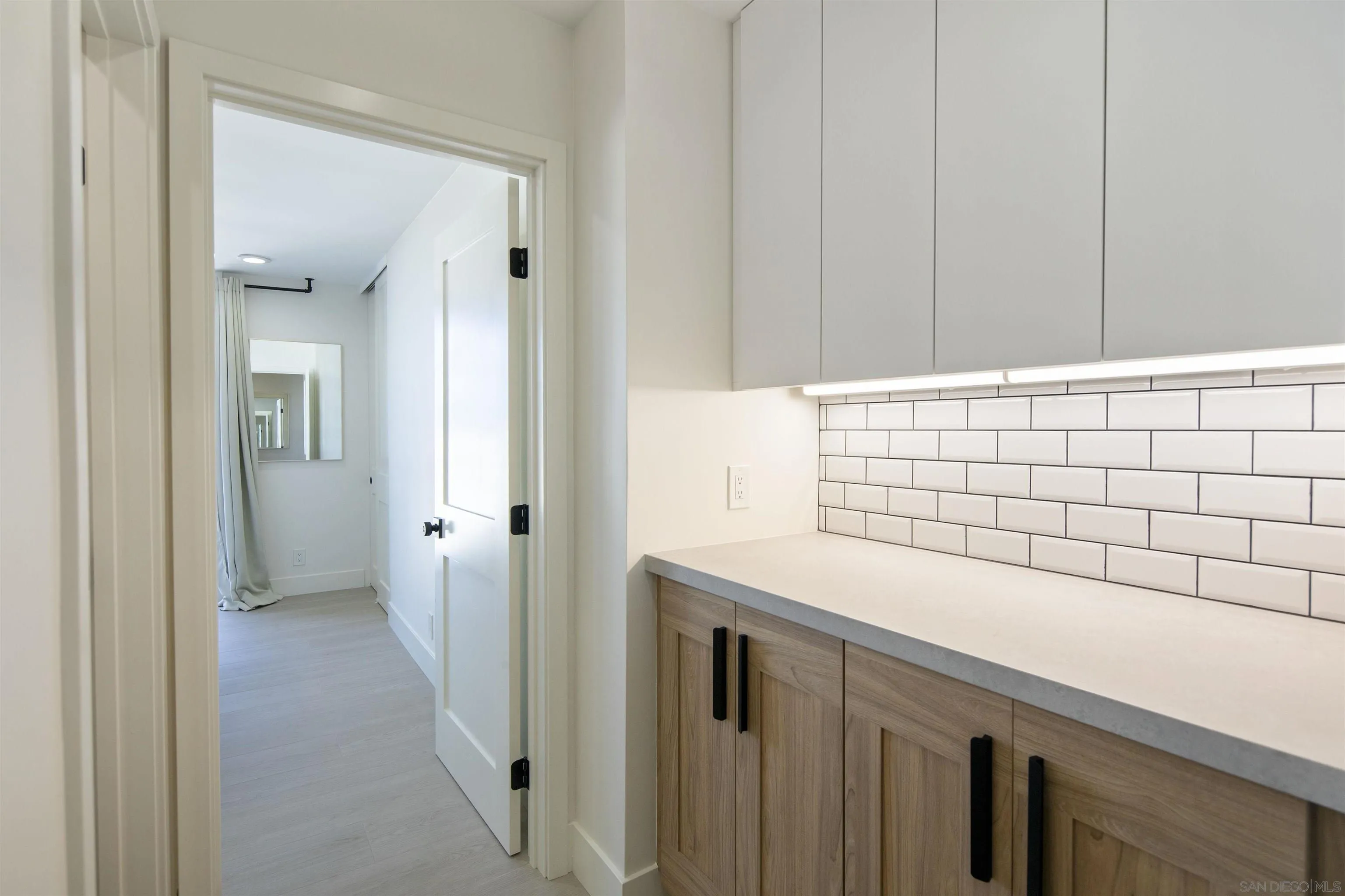 https://cdn.realtyfeed.com/cdn/127/260022463/fc3334a33b39b8b5cd26d3cc96645287.webp