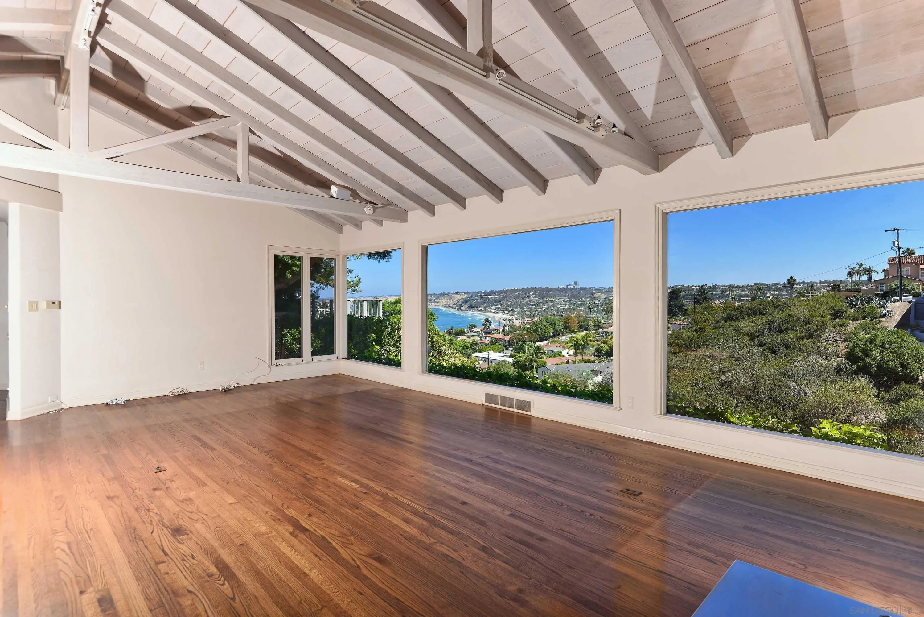 7755 Ludington Place, La Jolla, CA 92037 - Photo 5 of 23, La Jolla, CA