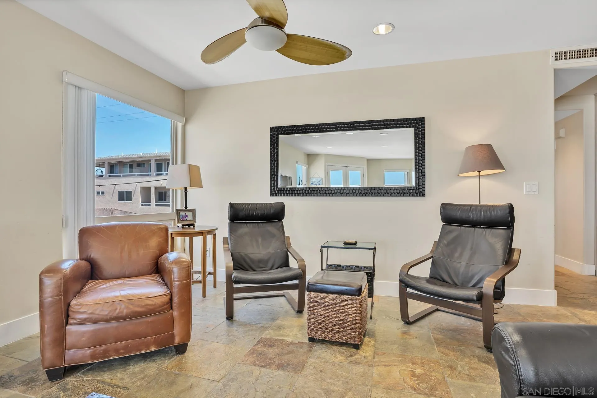 https://cdn.realtyfeed.com/cdn/127/260022475/5e5142f048ffee7047e3a74b2910017f.webp