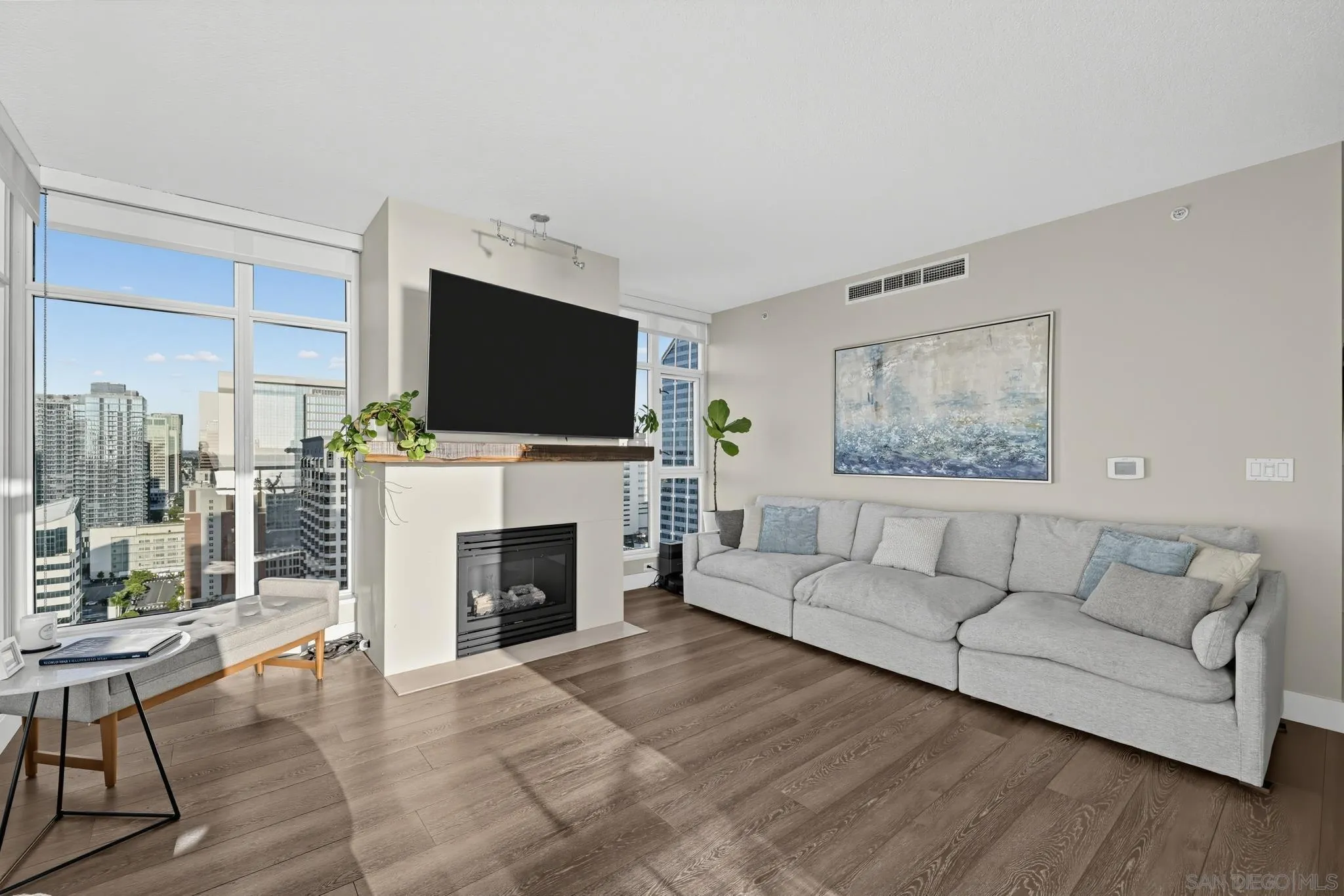 1199 Pacific Highway Unit 2802, San Diego, CA 92101 - Photo 3 of 39, San Diego, CA