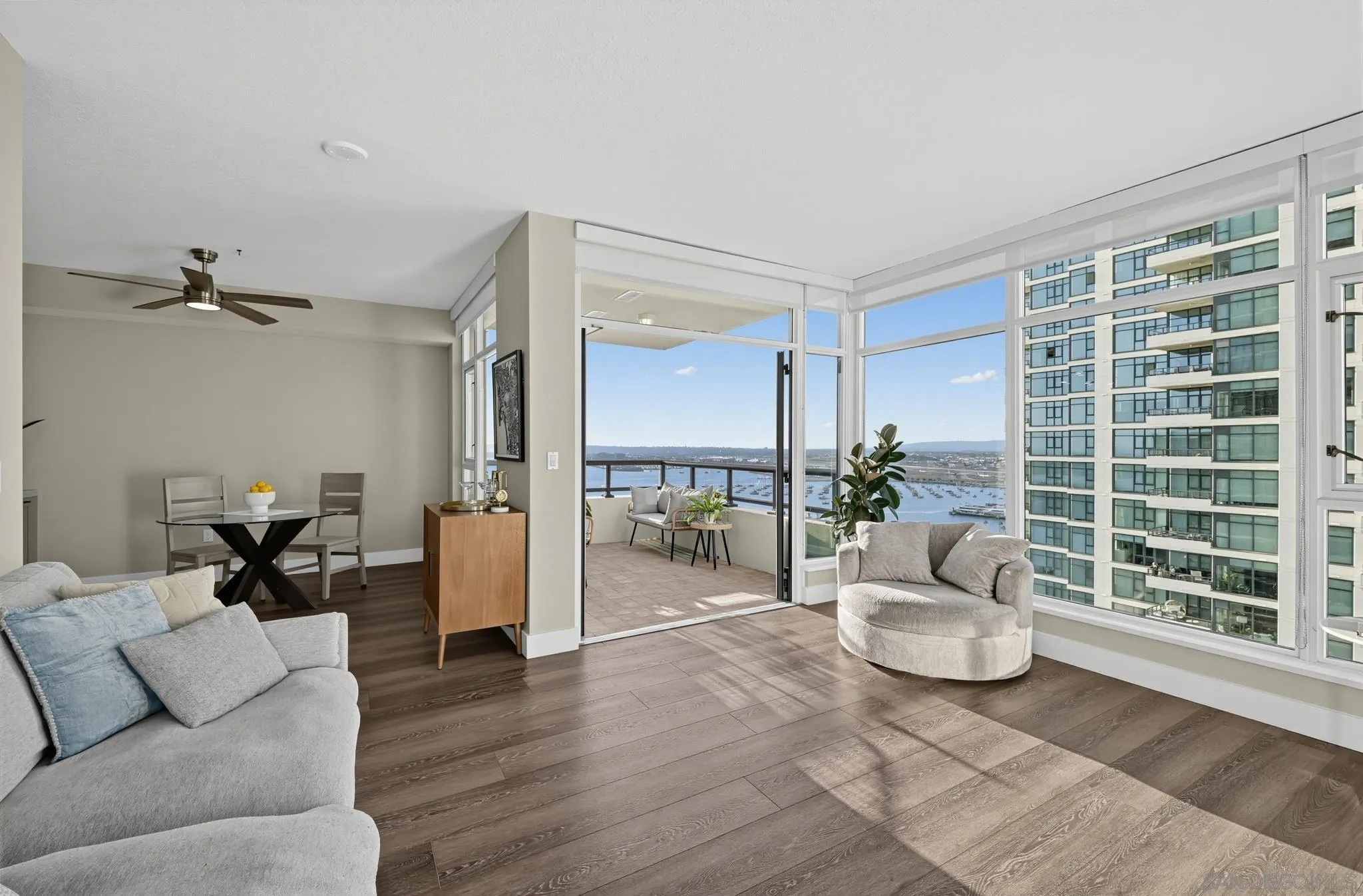 1199 Pacific Highway Unit 2802, San Diego, CA 92101 - Photo 5 of 39, San Diego, CA