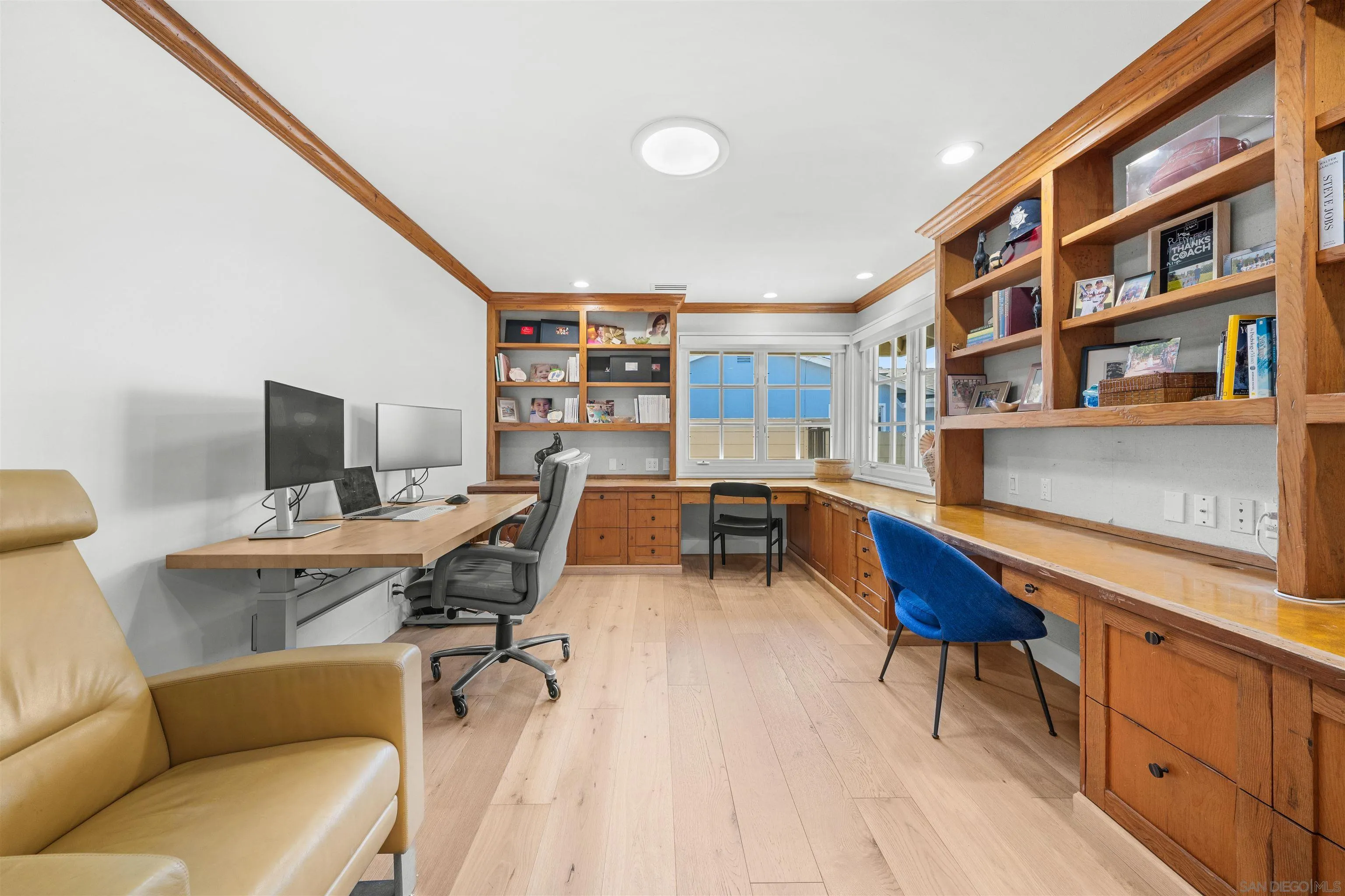 https://cdn.realtyfeed.com/cdn/127/260022480/bb23fdb08a4bb198eed7fed43cf02c1a.webp