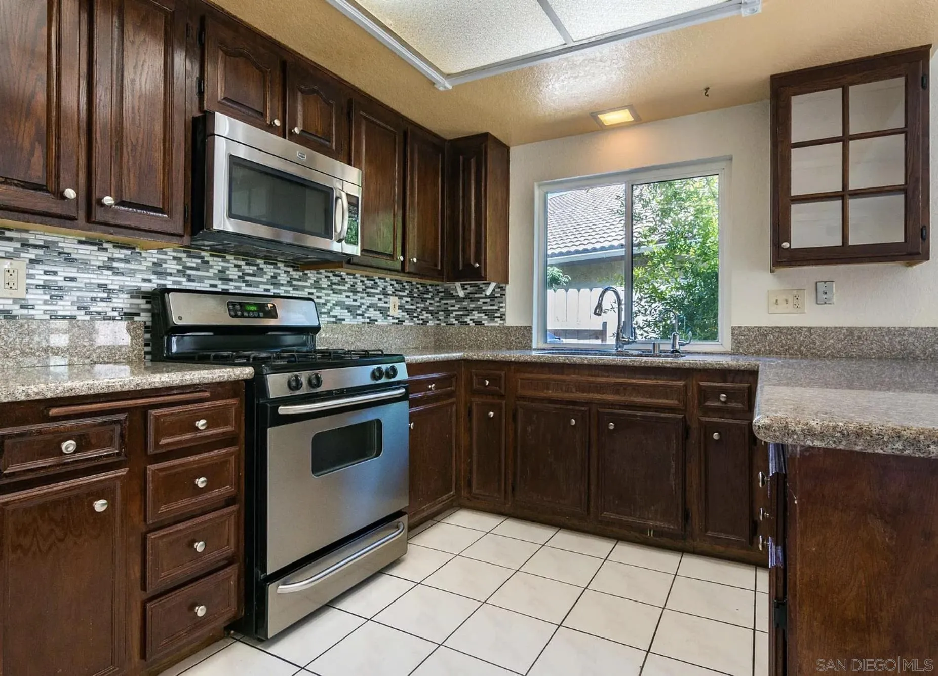 11485 Spitfire Road, San Diego, CA 92126 - Photo 5 of 19, San Diego, CA