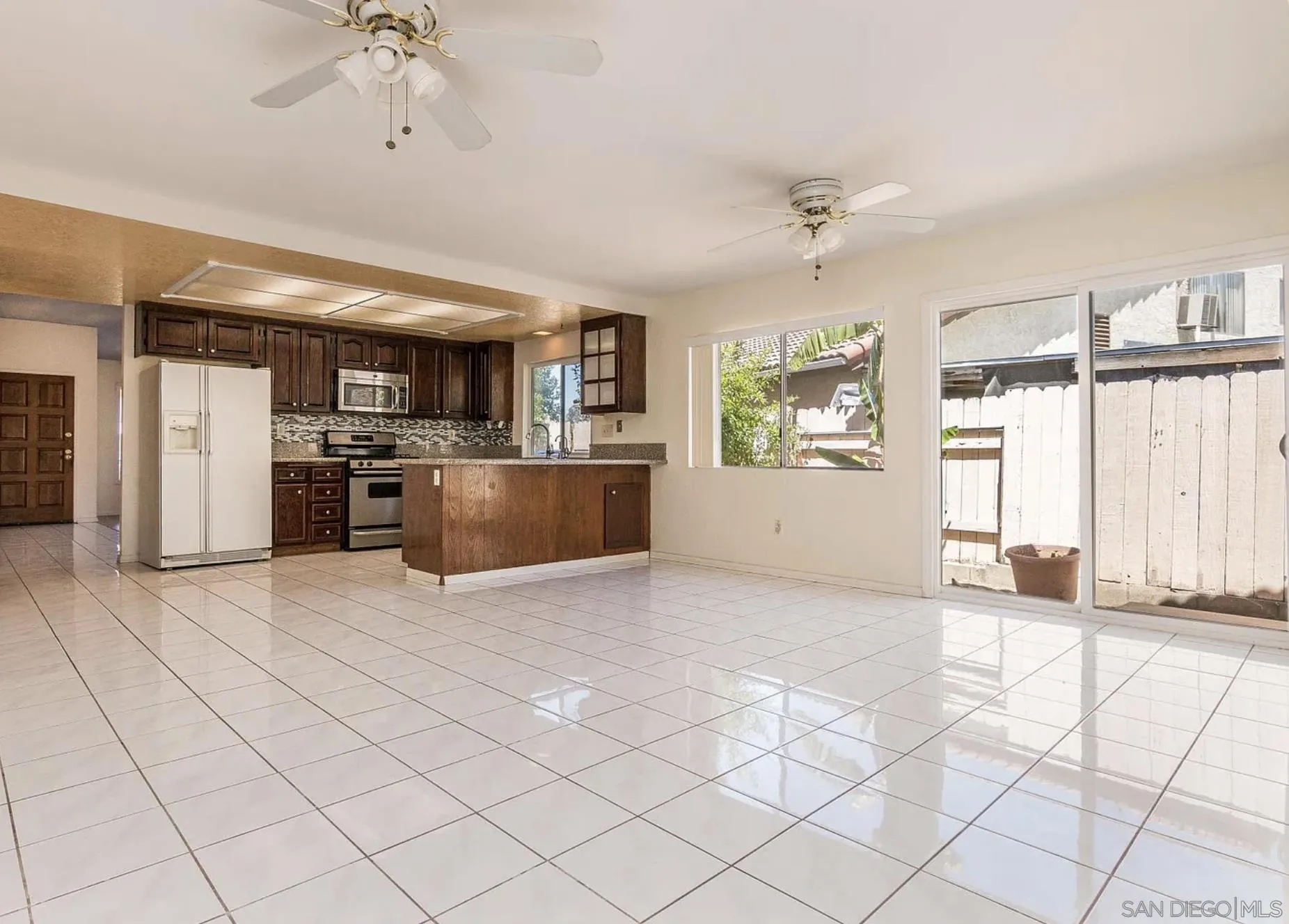 11485 Spitfire Road, San Diego, CA 92126 - Photo 4 of 19, San Diego, CA